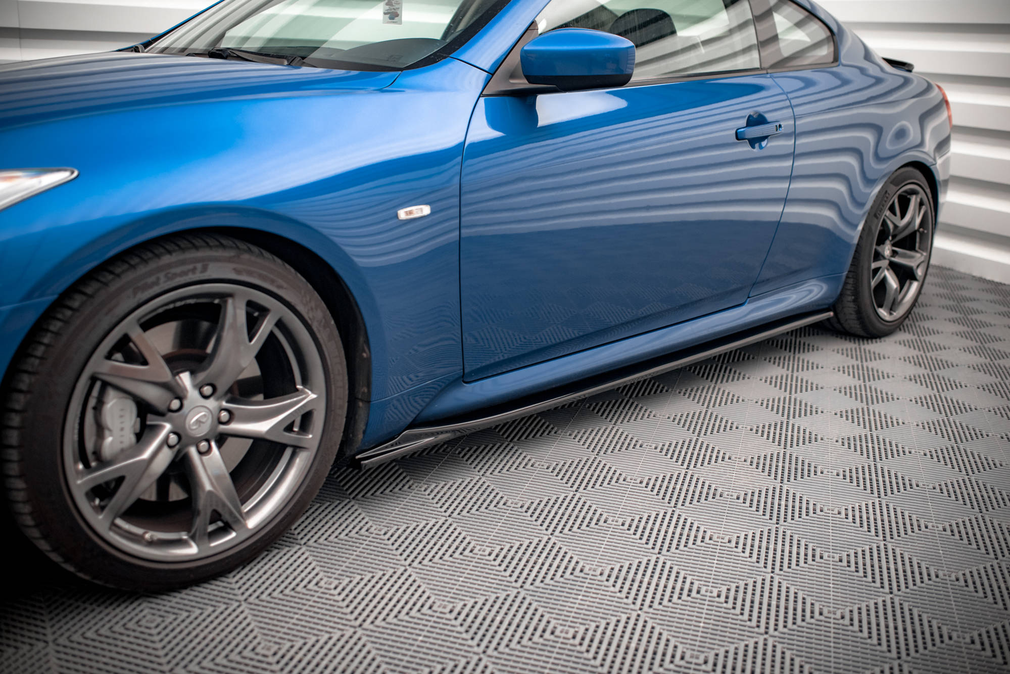 Maxton Design Street+ Seitenschweller Leisten passend für Infiniti G37 Coupe schwarz Hochglanz