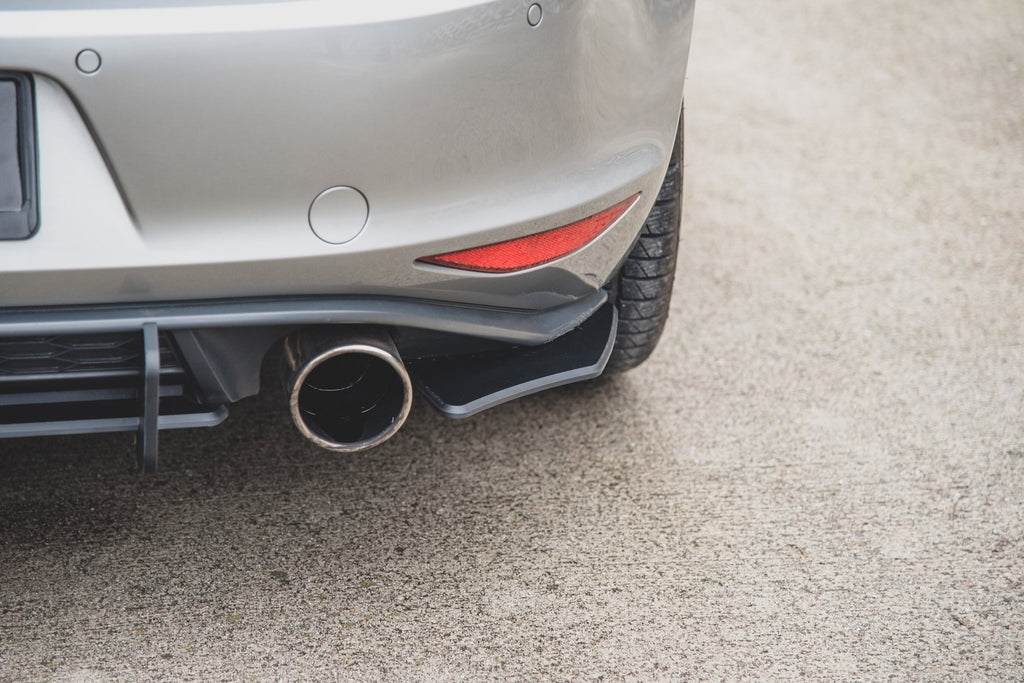 Maxton Design Street Pro Heck Ansatz Flaps Diffusor passend für L + R V.2 VW Golf 7 GTI