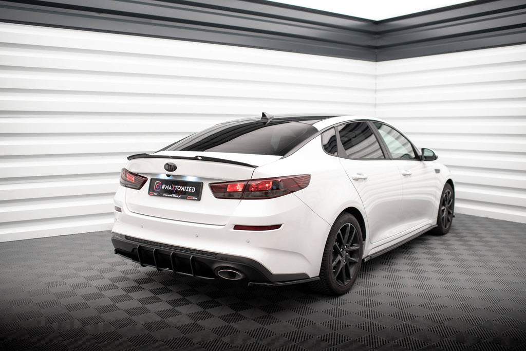 Maxton Design Heck Ansatz Flaps Diffusor V.2 passend für Kia Optima Mk4 Facelift schwarz Hochglanz