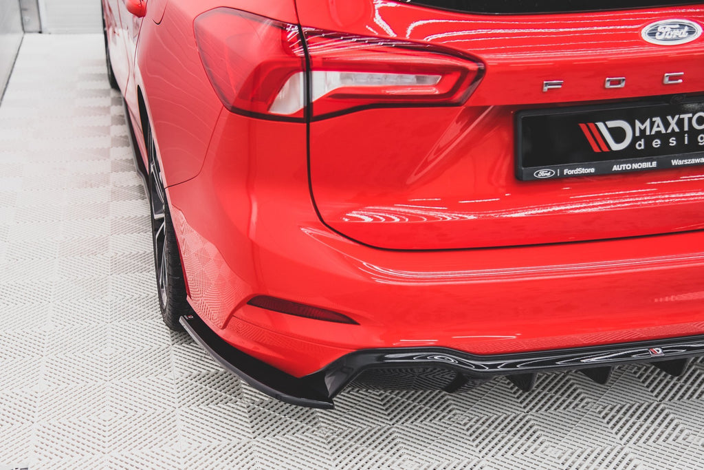 Maxton Design Heck Ansatz Flaps Diffusor V.3 passend für (Für heckansatz v.1) Ford Focus ST-Line Kombi Mk4 schwarz Hochglanz