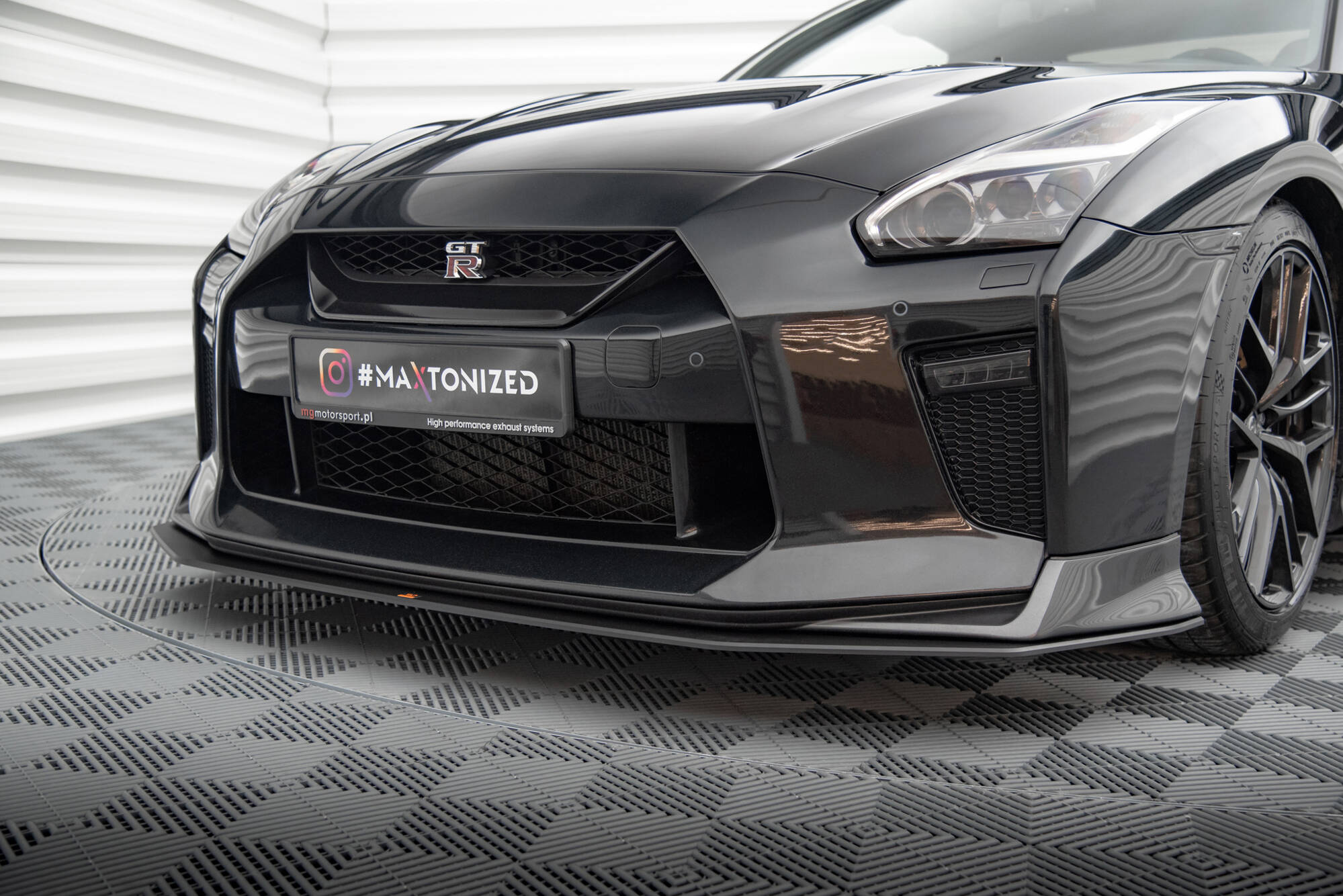 Maxton Design Street Pro Street+ Spoilerlippe Front Ansatz passend für Nissan GTR R35 Facelift
