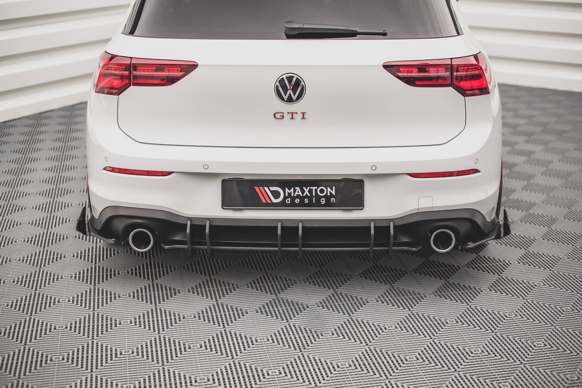 Maxton Design Street Pro Heckschürze V.2 passend für VW Golf GTI Mk8