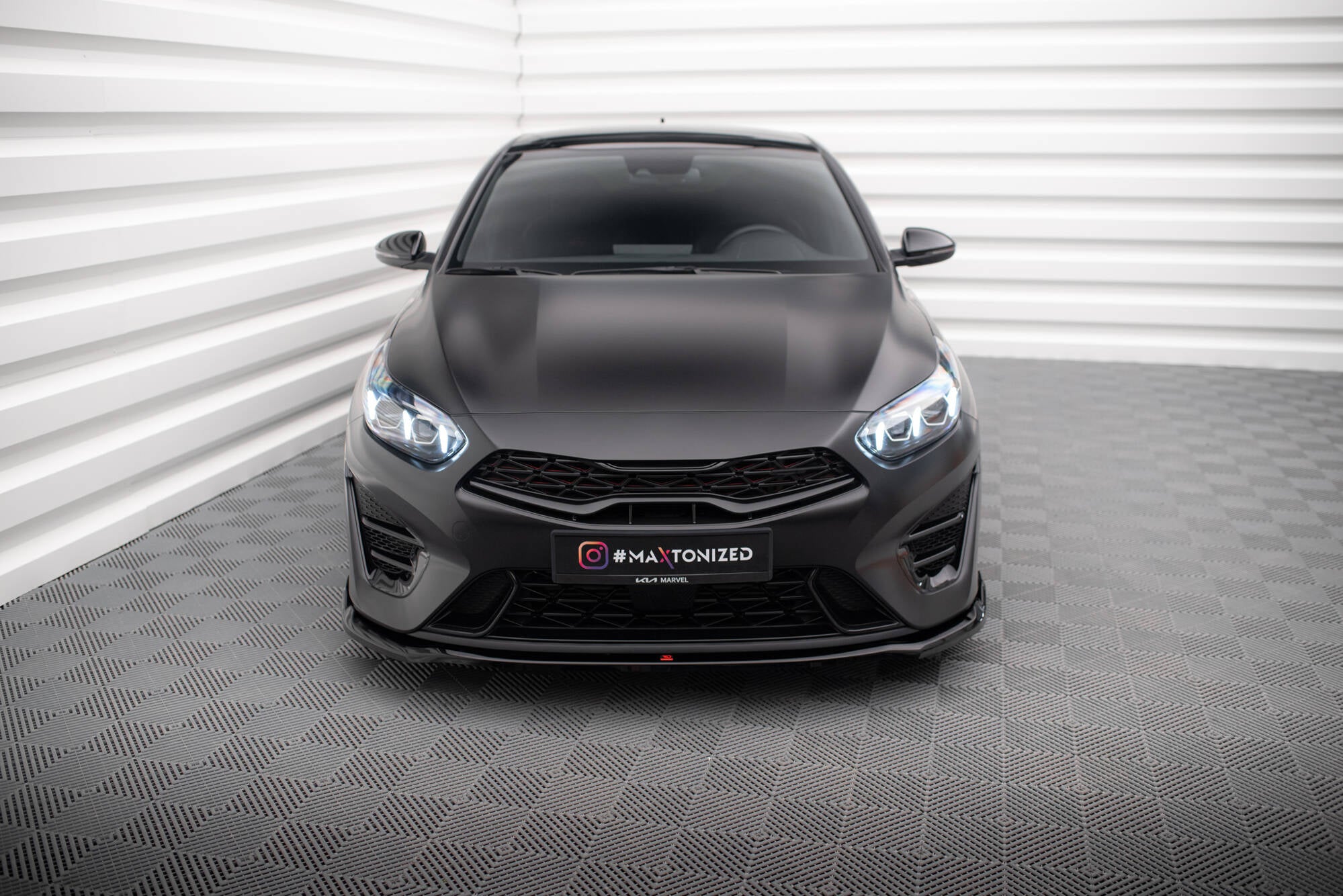 Maxton Design Street+ Spoilerlippe Front Ansatz V.1 passend für Kia Proceed GT Mk3 Facelift / Ceed GT / GT - Line Mk1 Facelift schwarz Hochglanz