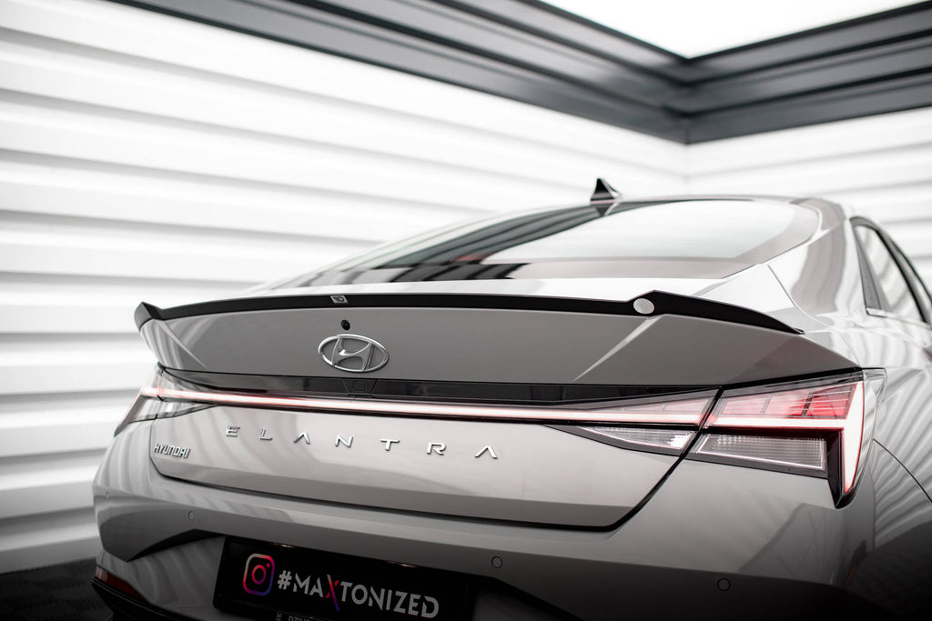 Maxton Design Spoiler CAP passend für Hyundai Elantra Mk7 schwarz Hochglanz