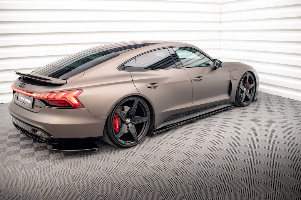 Maxton Design Street+ Seitenschweller Leisten passend für V.1 passend für Audi e-Tron GT / RS GT Mk1 schwarz Hochglanz