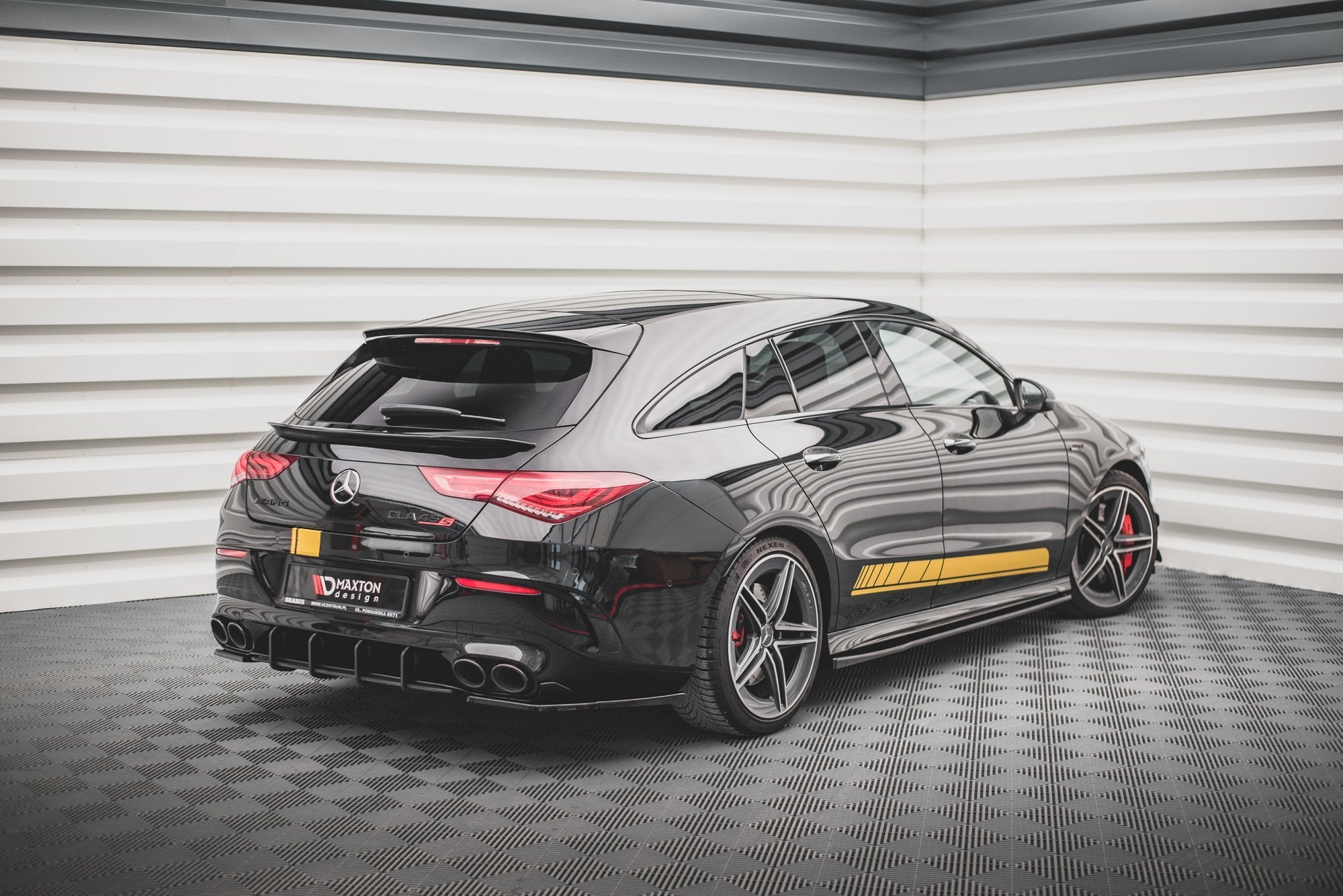 Maxton Design Heck Ansatz Flaps Diffusor passend für Mercedes-AMG CLA 35 Aero / 45 Aero C118 schwarz Hochglanz