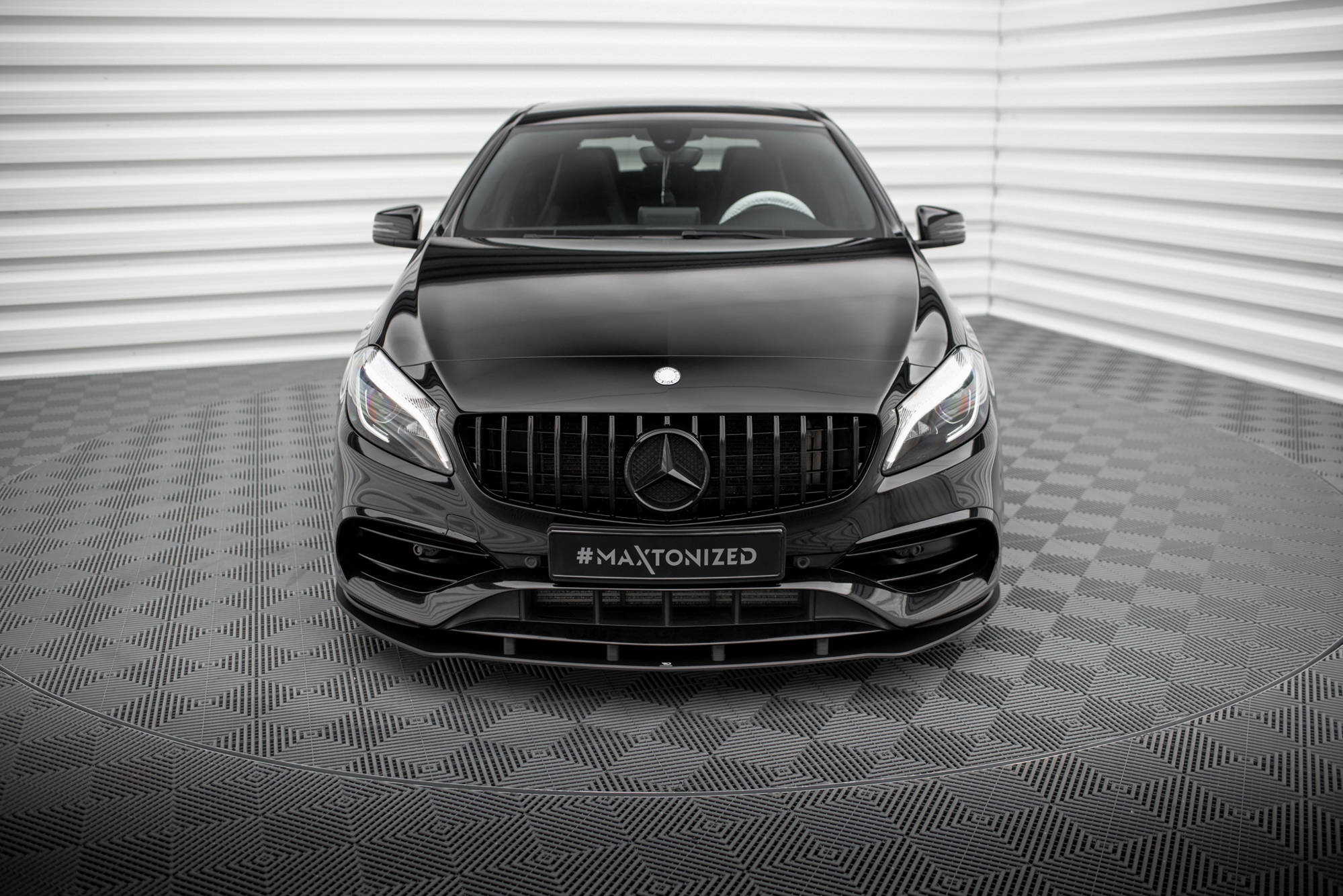 Maxton Design Street Pro Street+ Spoilerlippe Front Ansatz passend für Mercedes-Benz A AMG-Line W176 Facelift