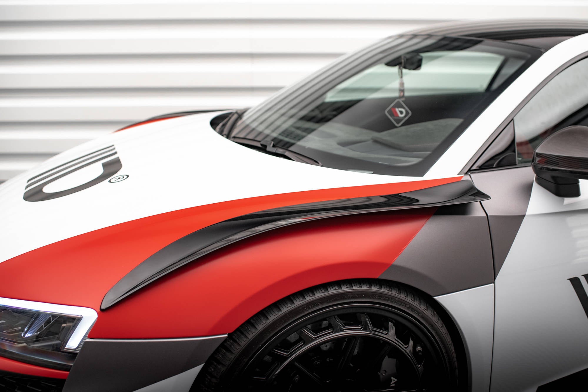 Maxton Design Front Side Wings Audi R8 Mk2 Facelift schwarz Hochglanz