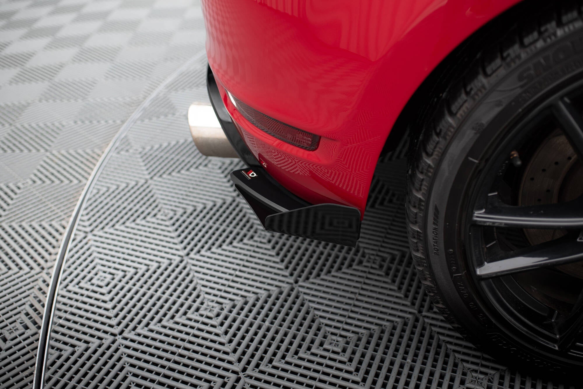 Maxton Design Street Pro Heck Ansatz Flaps Diffusor + Flaps passend für VW Golf GTI Mk6 schwarz Hochglanz