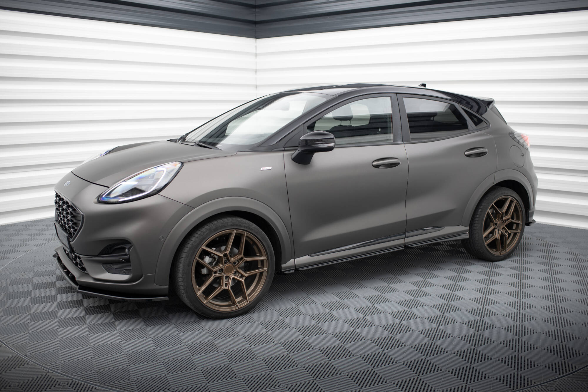 Maxton Design Street+ Seitenschweller Leisten passend für Ford Puma ST / ST-Line / Standard Mk1 schwarz Hochglanz