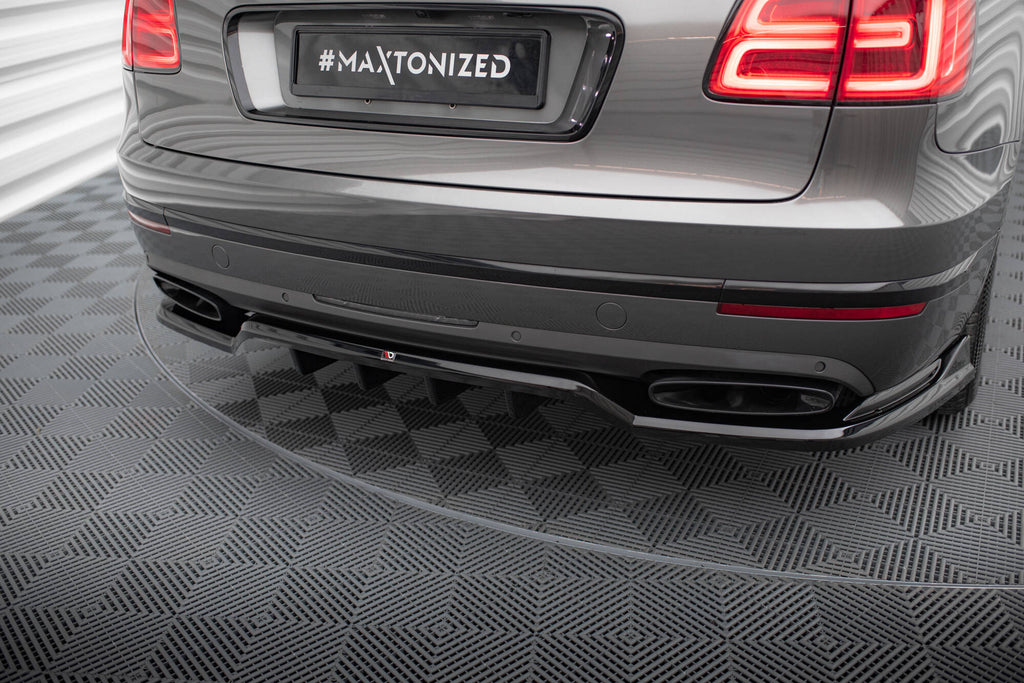 Maxton Design Street+ Mittlerer Diffusor RACE passend für Bentley Bentayga Mk1 schwarz Hochglanz
