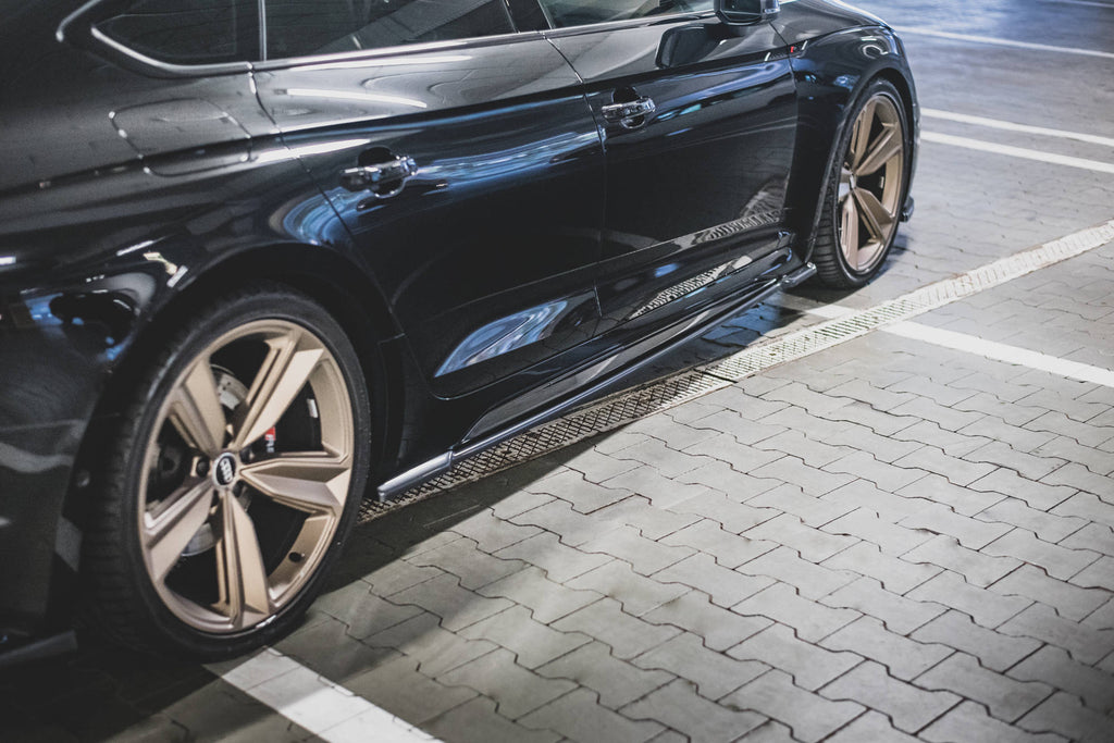 Maxton Design Street+ Seitenschweller Leisten passend für Audi RS5 Sportback F5 Facelift schwarz Hochglanz