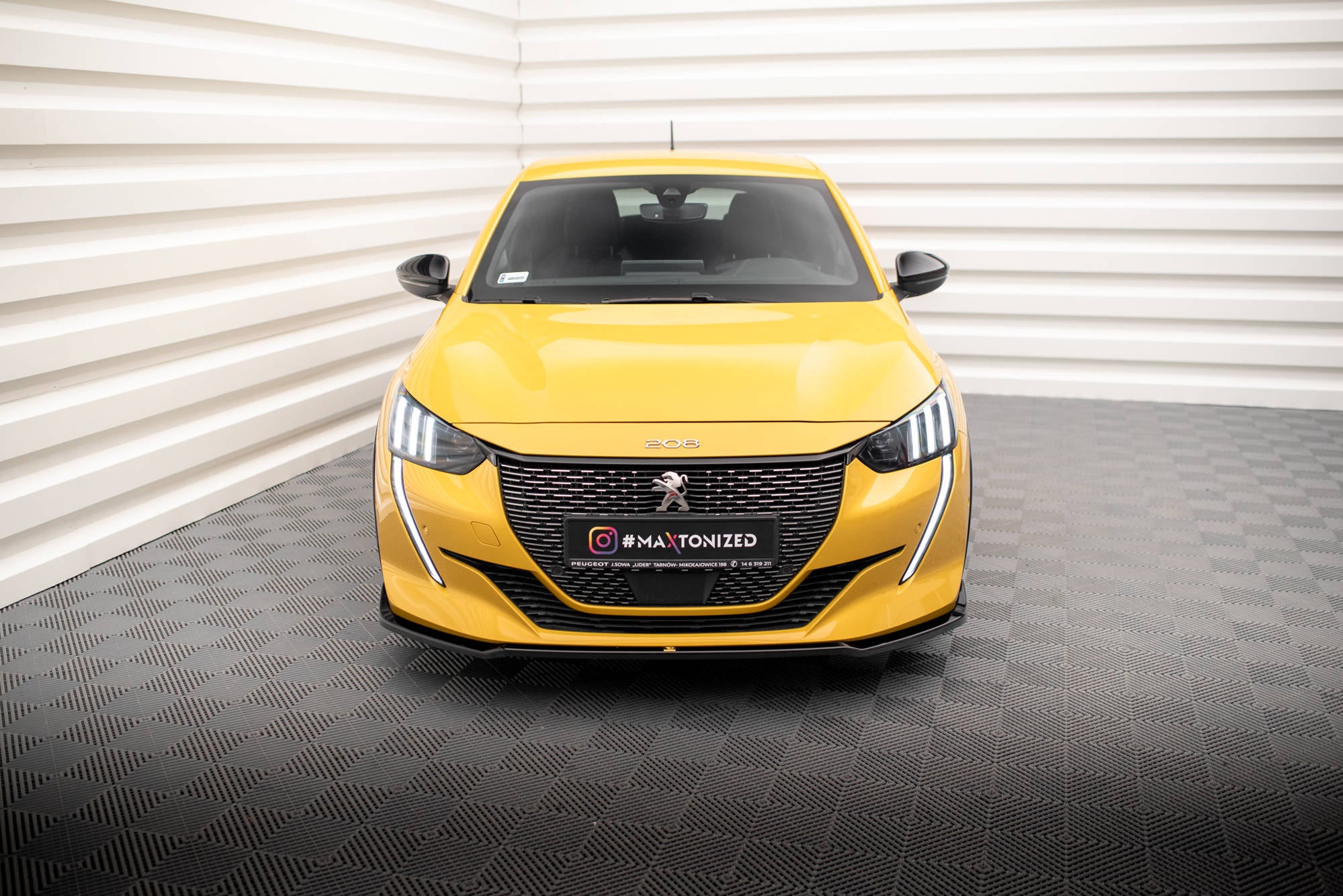 Maxton Design Street+ Spoilerlippe Front Ansatz V.2 passend für Peugeot 208 GT Mk2 schwarz Hochglanz