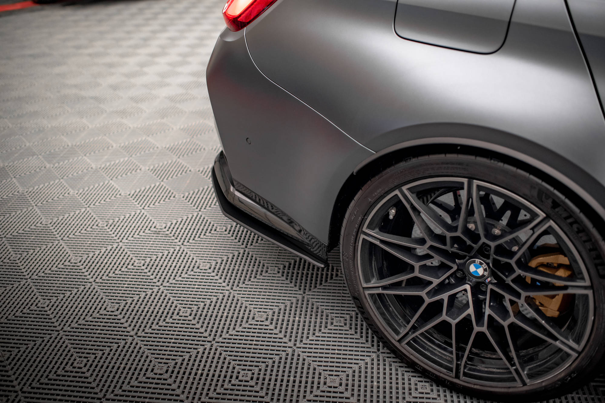 Maxton Design Street Pro Heck Ansatz Flaps Diffusor passend für BMW M3 Limousine / Touring G80 / G81