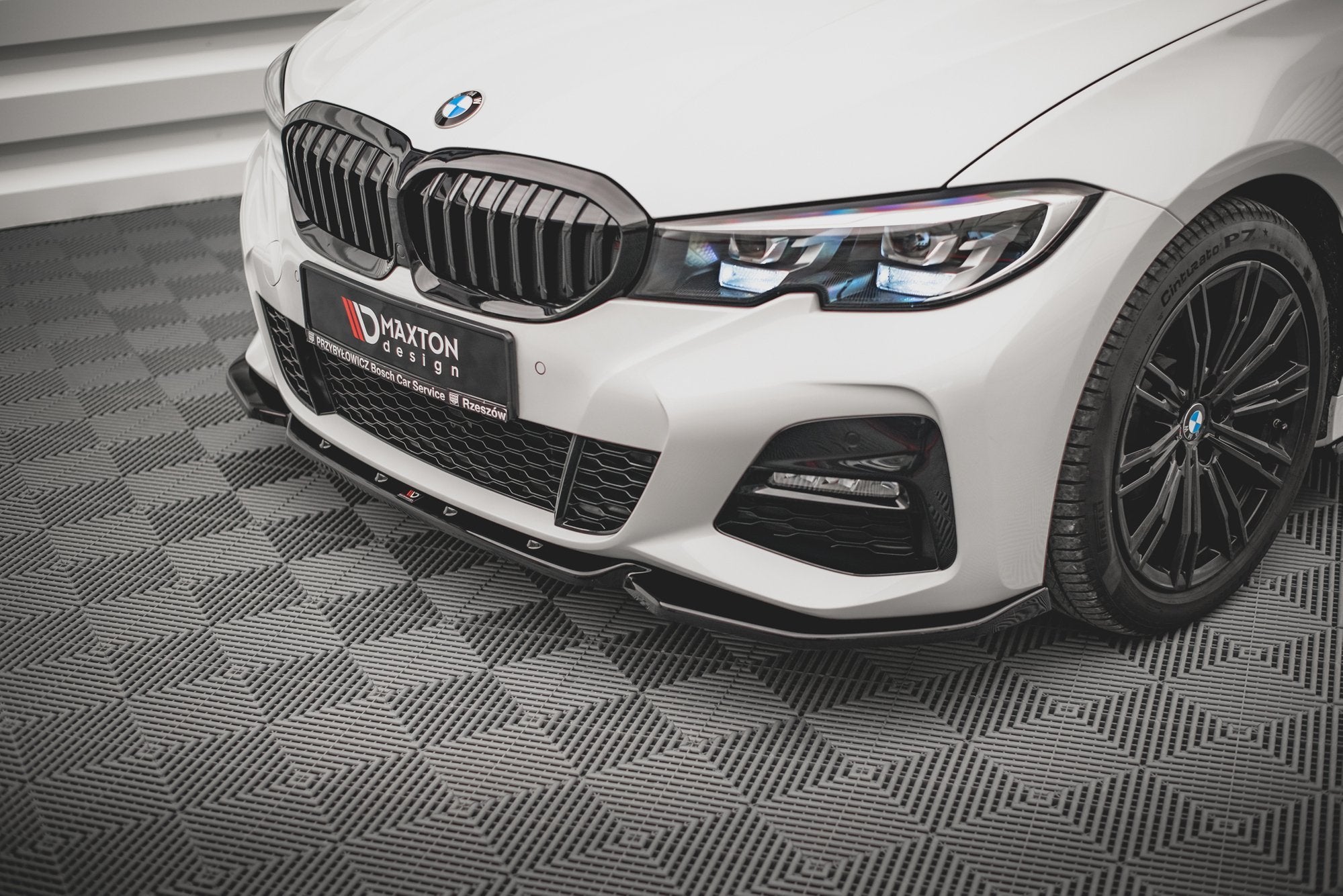 Maxton Design Street+ Spoilerlippe Front Ansatz V.5 passend für BMW 3er G20 / G21 M-Paket schwarz Hochglanz