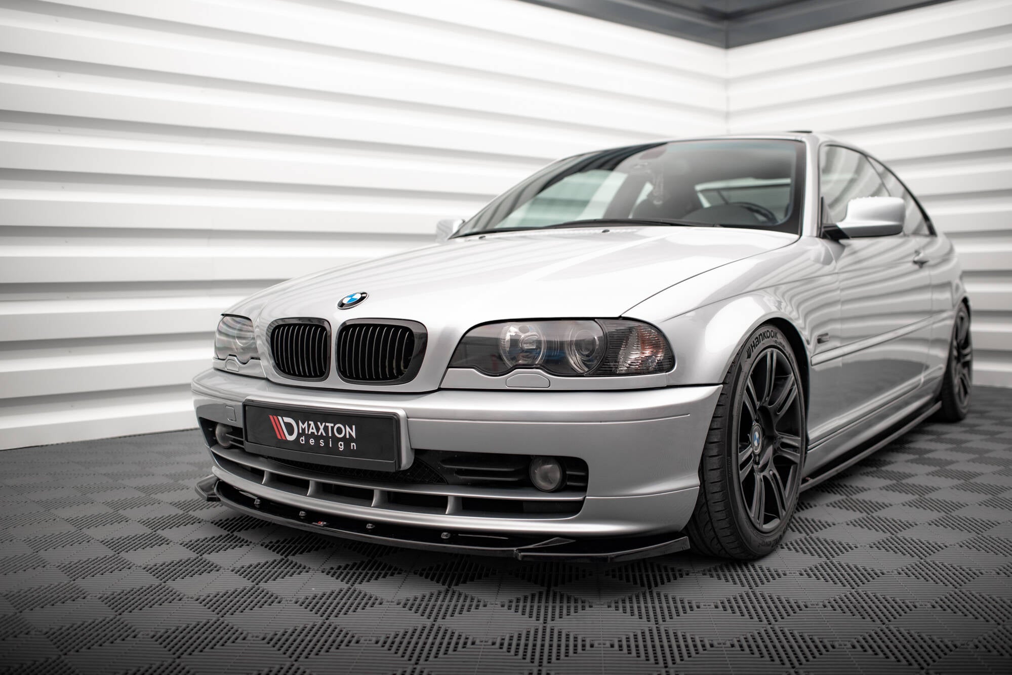 Maxton Design Street+ Spoilerlippe Front Ansatz V.1 passend für BMW 3er Coupe E46 schwarz Hochglanz