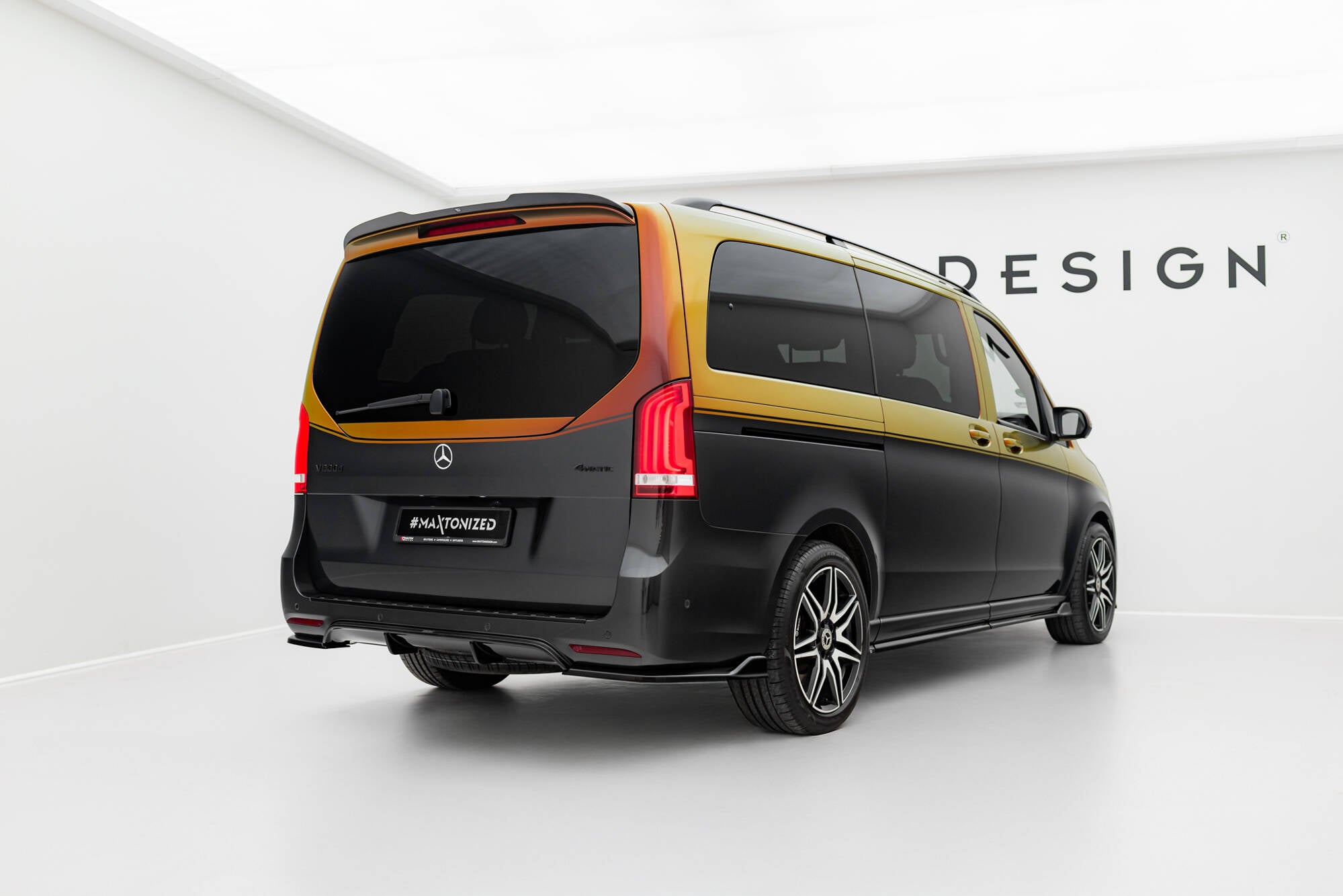 Maxton Design Spoiler CAP passend für Mercedes-Benz V-Klasse AMG-Line W447 Facelift schwarz Hochglanz