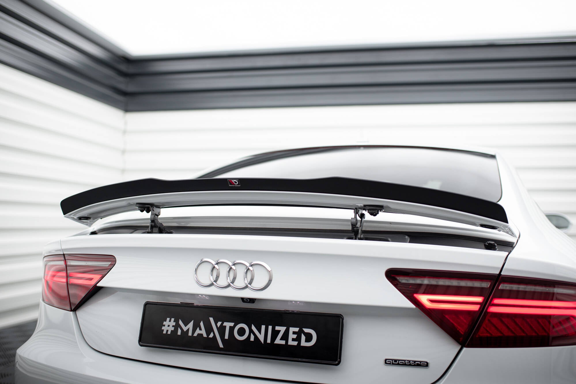 Maxton Design Spoiler CAP passend für Audi A7 / S7 / RS7 / A7 S-Line C7 / C7 Facelift schwarz Hochglanz