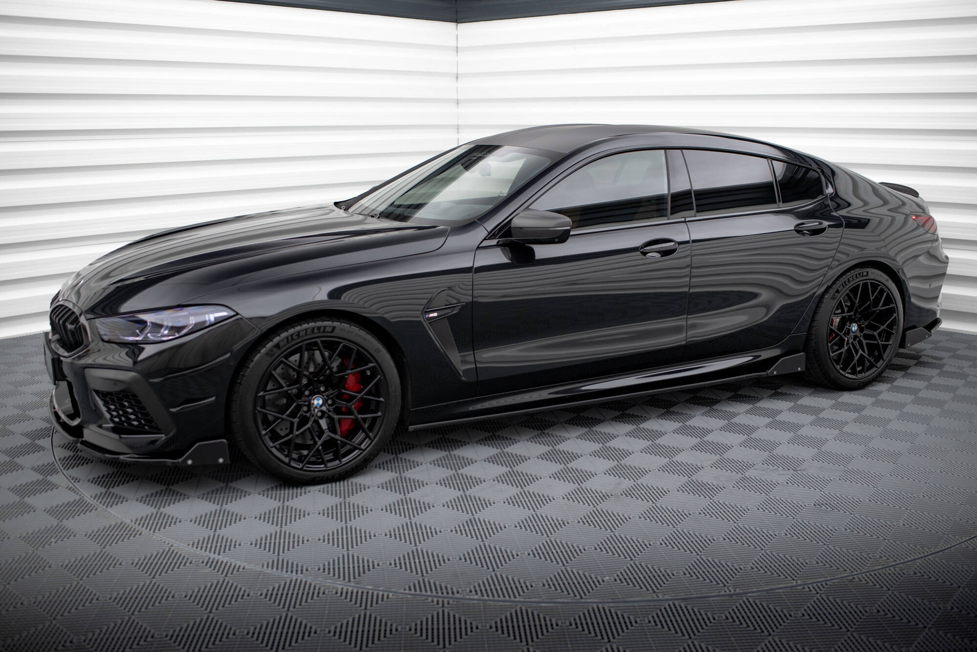 Maxton Design Street+ Seitenschweller Leisten passend für V.1 + Flaps passend für BMW M8 Gran Coupe F93 / 8 Gran Coupe M-Paket G16