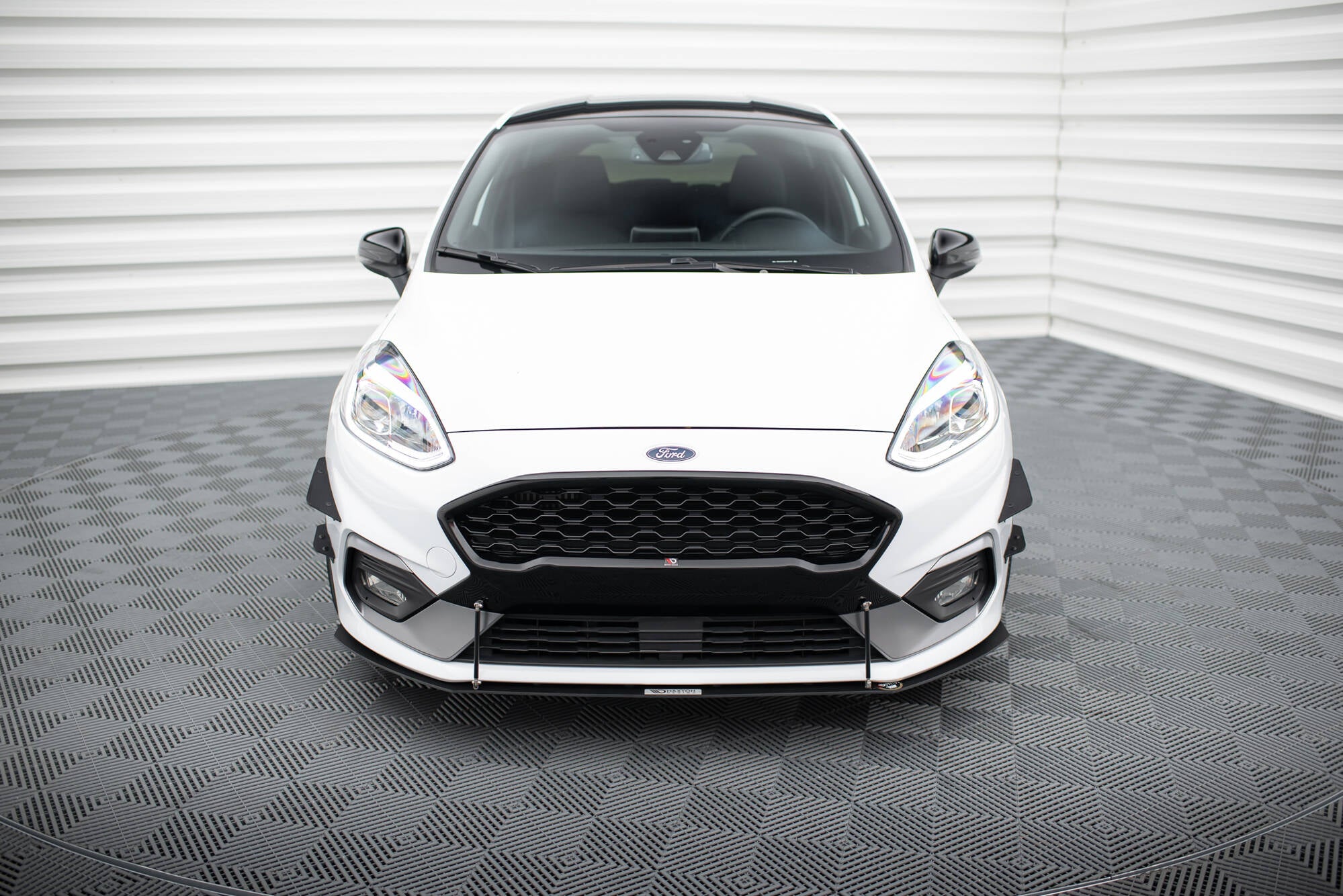 Maxton Design Front Sport Diffusor V.2 Ford Fiesta Mk8 ST / ST-Line schwarz Hochglanz für Ford Fiesta ST