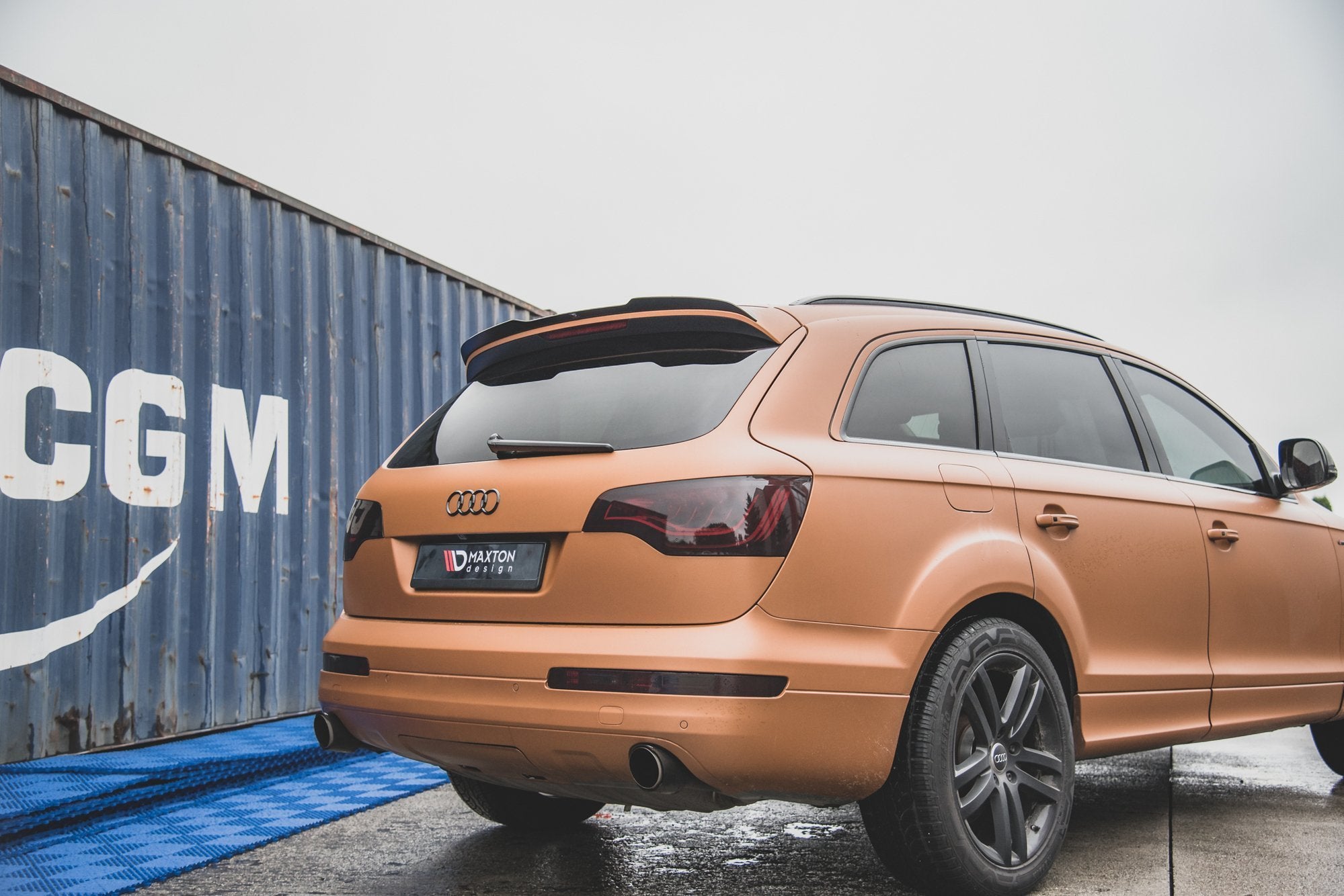 Maxton Design Spoiler CAP passend für Audi Q7 S-Line Mk.1 schwarz Hochglanz