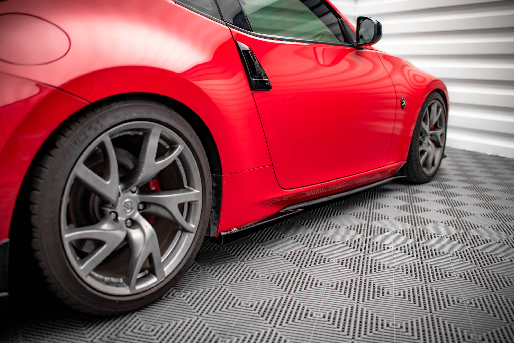 Maxton Design Street+ Seitenschweller Leisten V.2 passend für Nissan 370Z schwarz Hochglanz