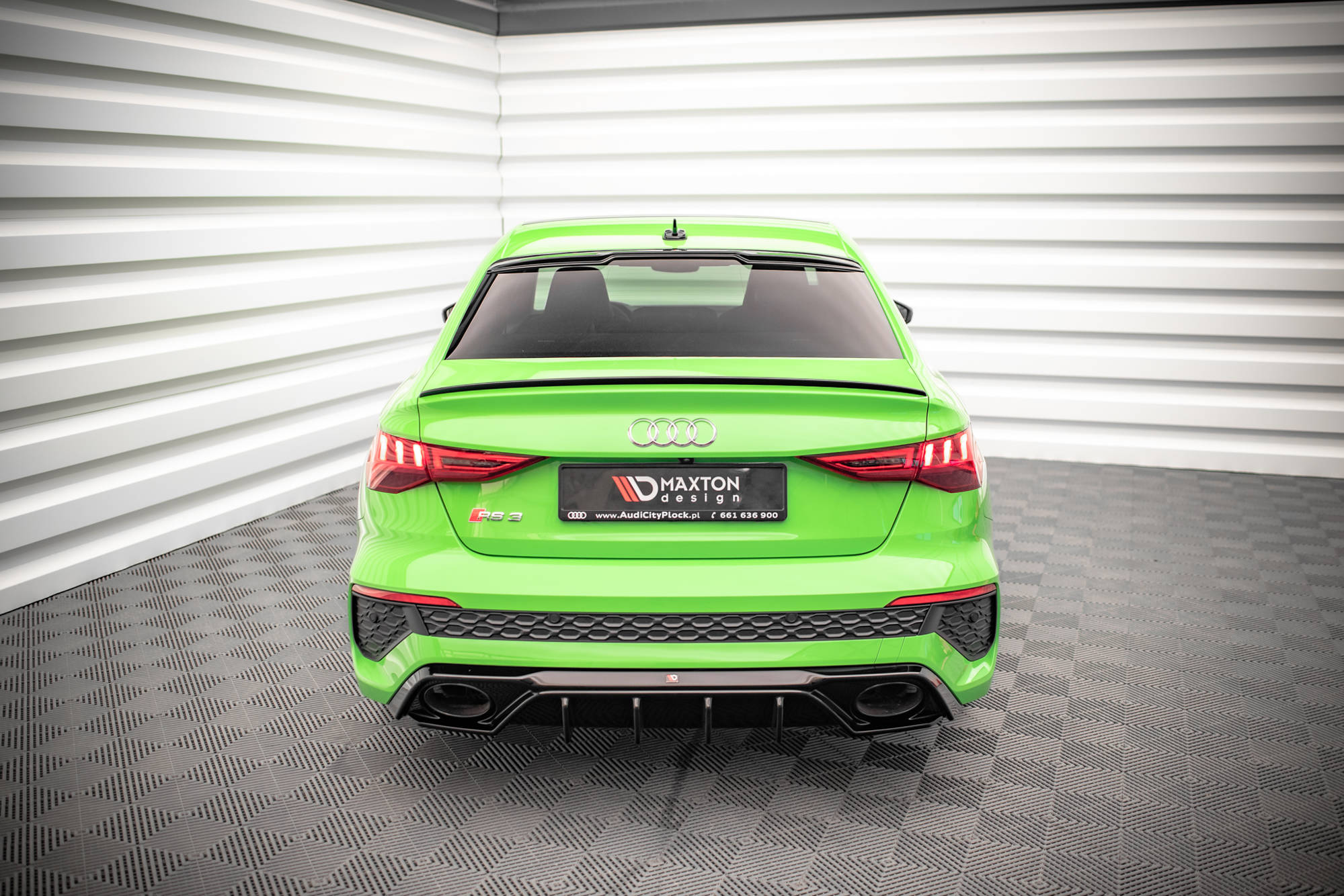 Maxton Design Diffusor Heck Ansatz passend für Audi RS3 8Y schwarz Hochglanz