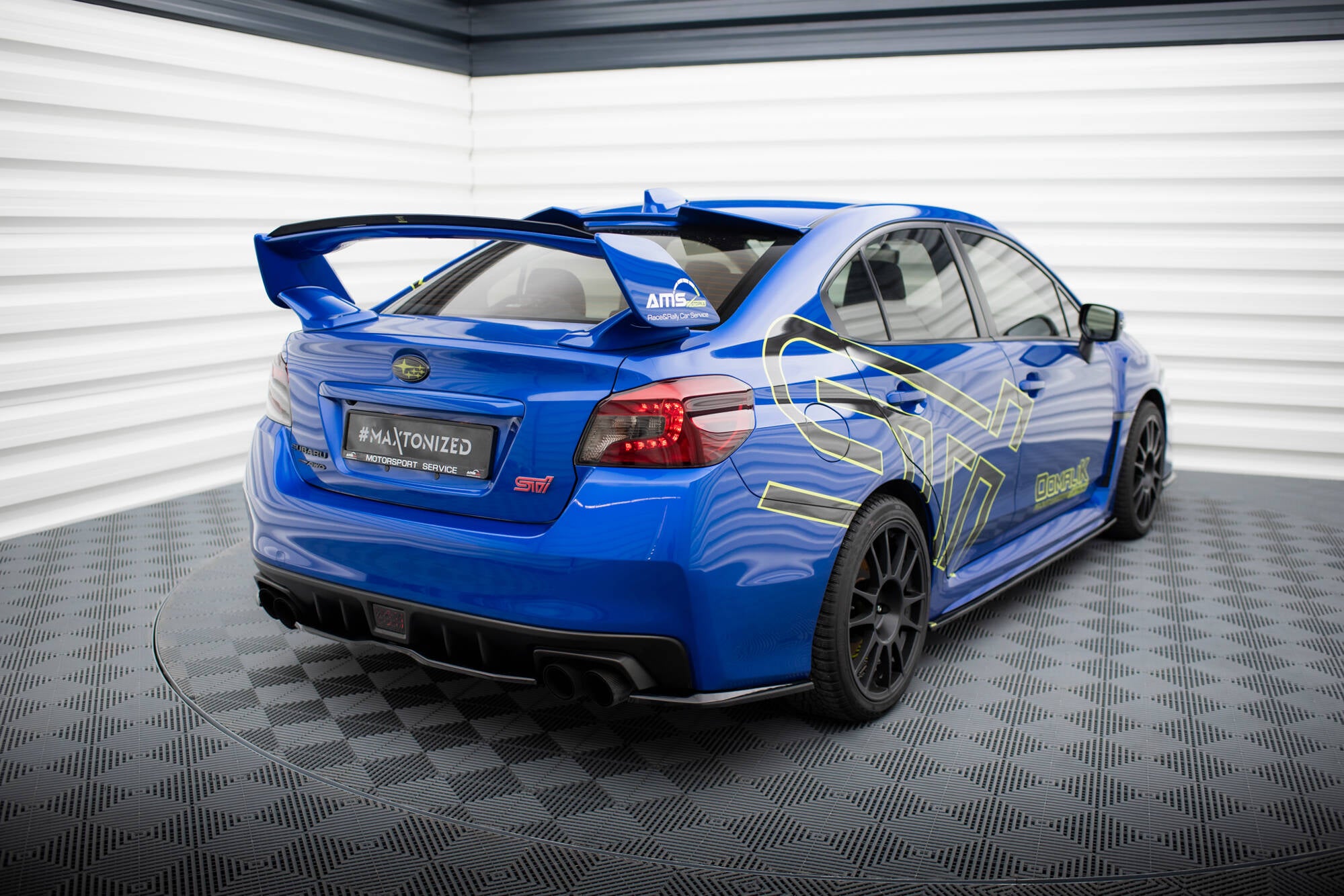 Maxton Design Heck Ansatz Flaps Diffusor V.2 passend für Subaru WRX STI Mk1 schwarz Hochglanz
