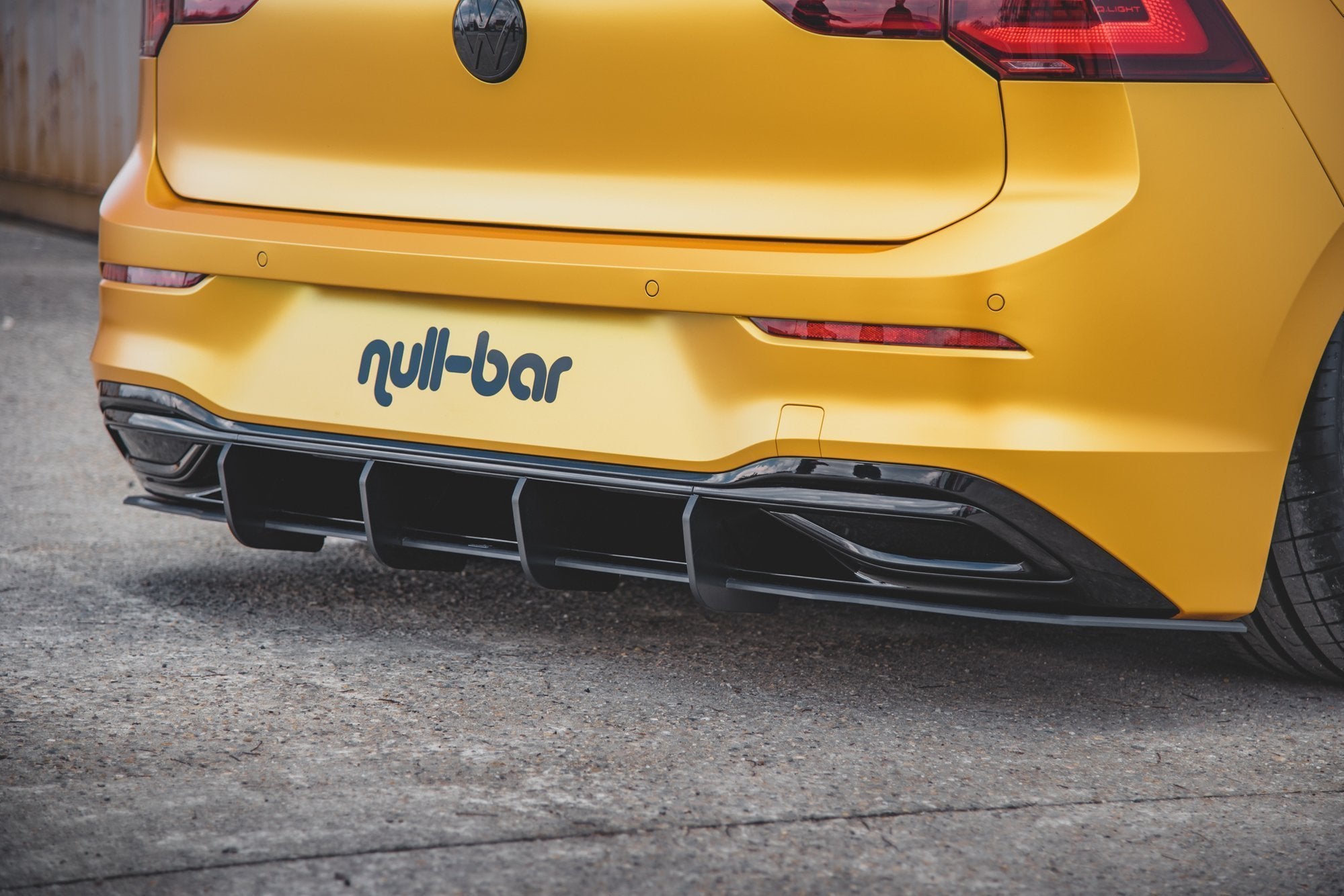 Maxton Design Robuste Racing Heckschürze V.1 passend für VW Golf Hatchback Mk8 / Mk8 Facelift