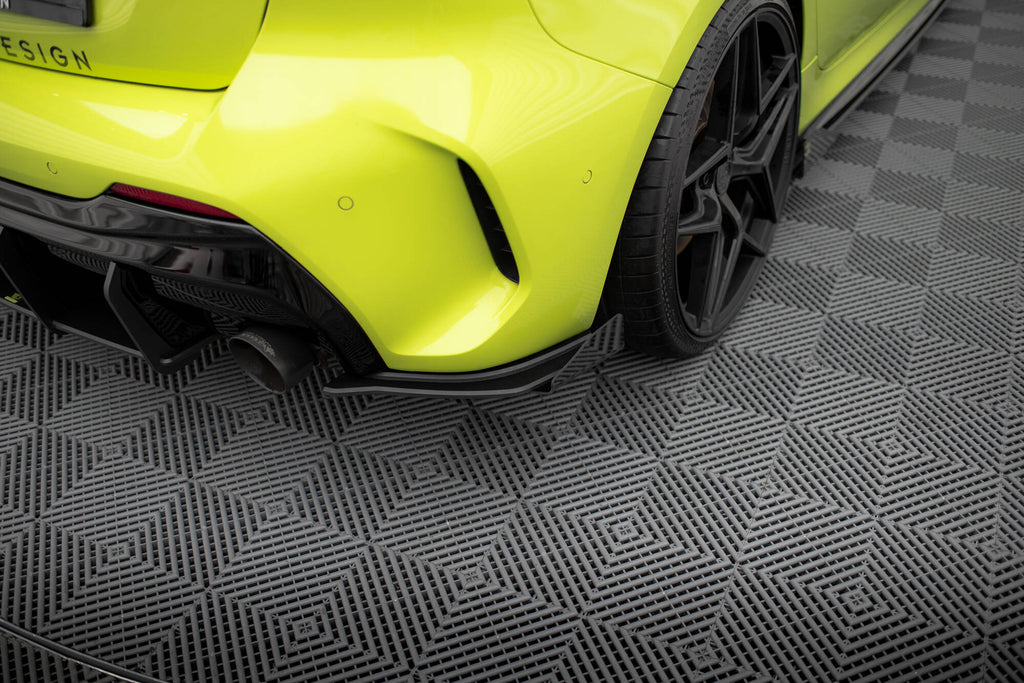 Maxton Design Street Pro Heck Ansatz Flaps Diffusor V.1 + Flaps passend für V.1 BMW 1er F40 M-Paket / M135i schwarz Hochglanz