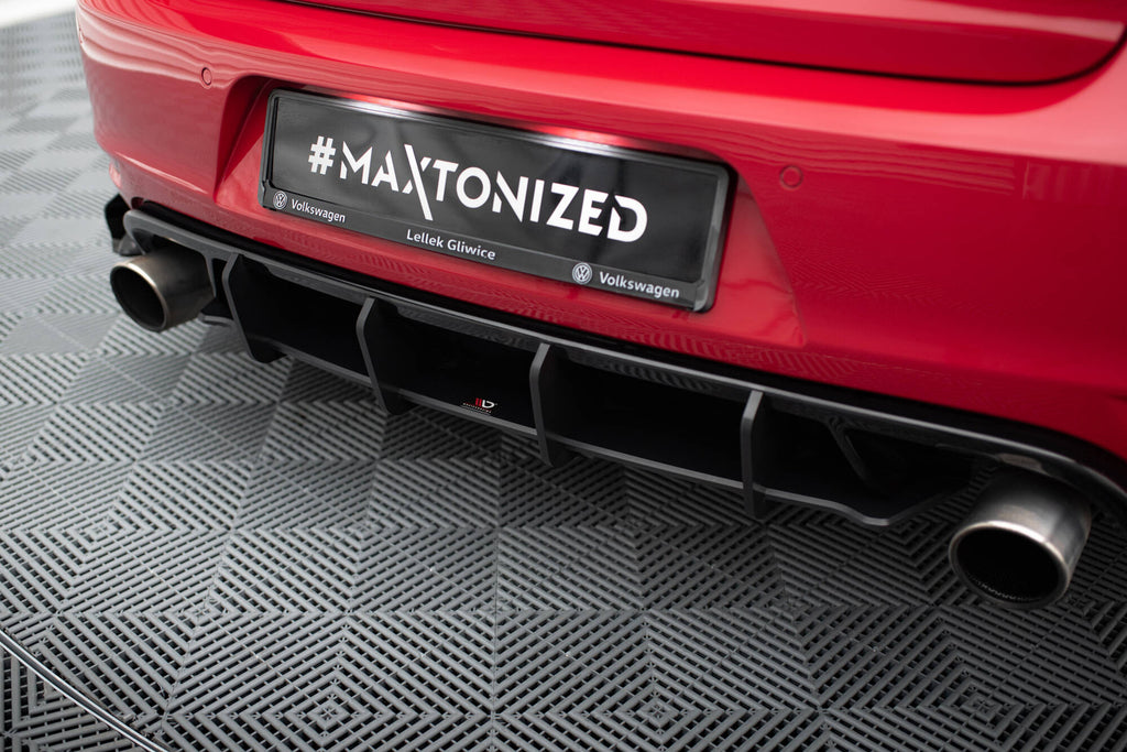 Maxton Design Robuste Racing Heckschürze V.2 passend für VW Golf GTI Mk6
