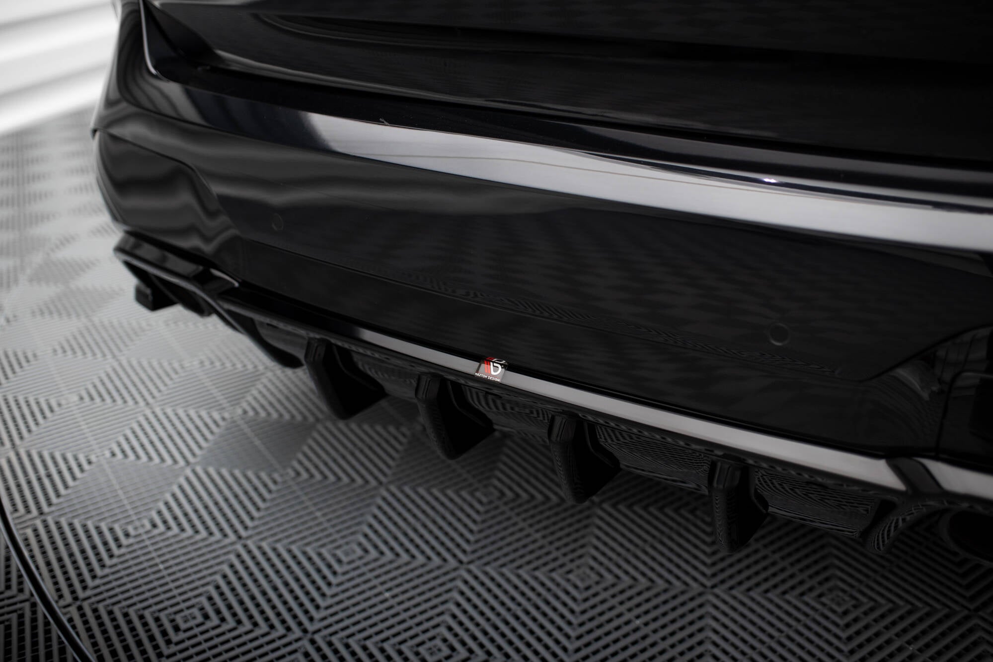 Maxton Design Diffusor Heck Ansatz passend für BMW X3 M F97 / F97 Facelift schwarz Hochglanz