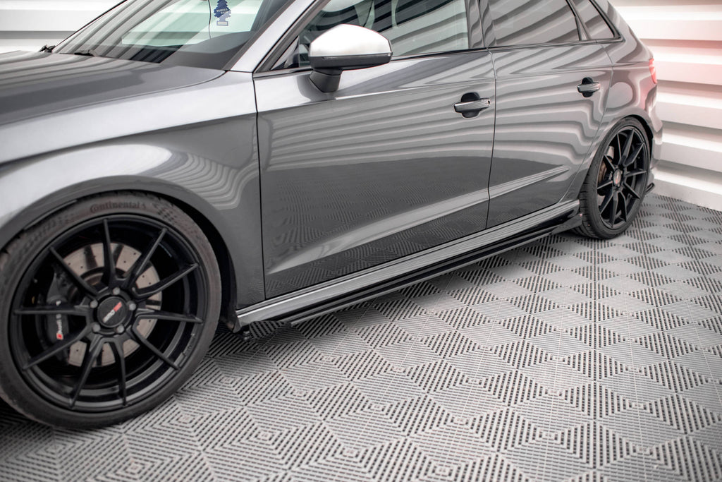Maxton Design Street Pro Street+ Seitenschweller Leisten + Flaps passend für Audi S3 / A3 S-Line Sportback 8V Facelift schwarz Hochglanz