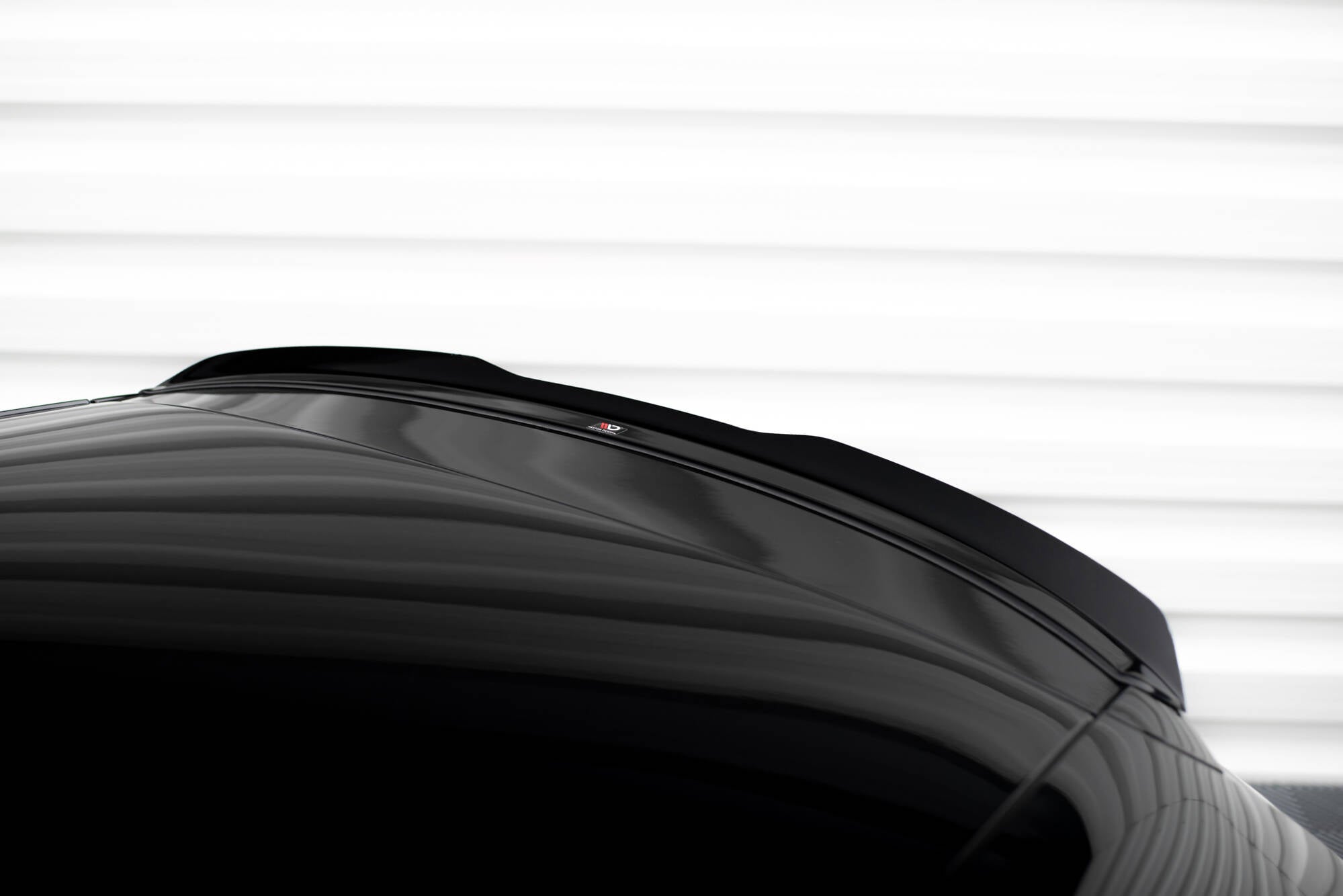 Maxton Design Spoiler CAP passend für SEAT LEON III schwarz Hochglanz