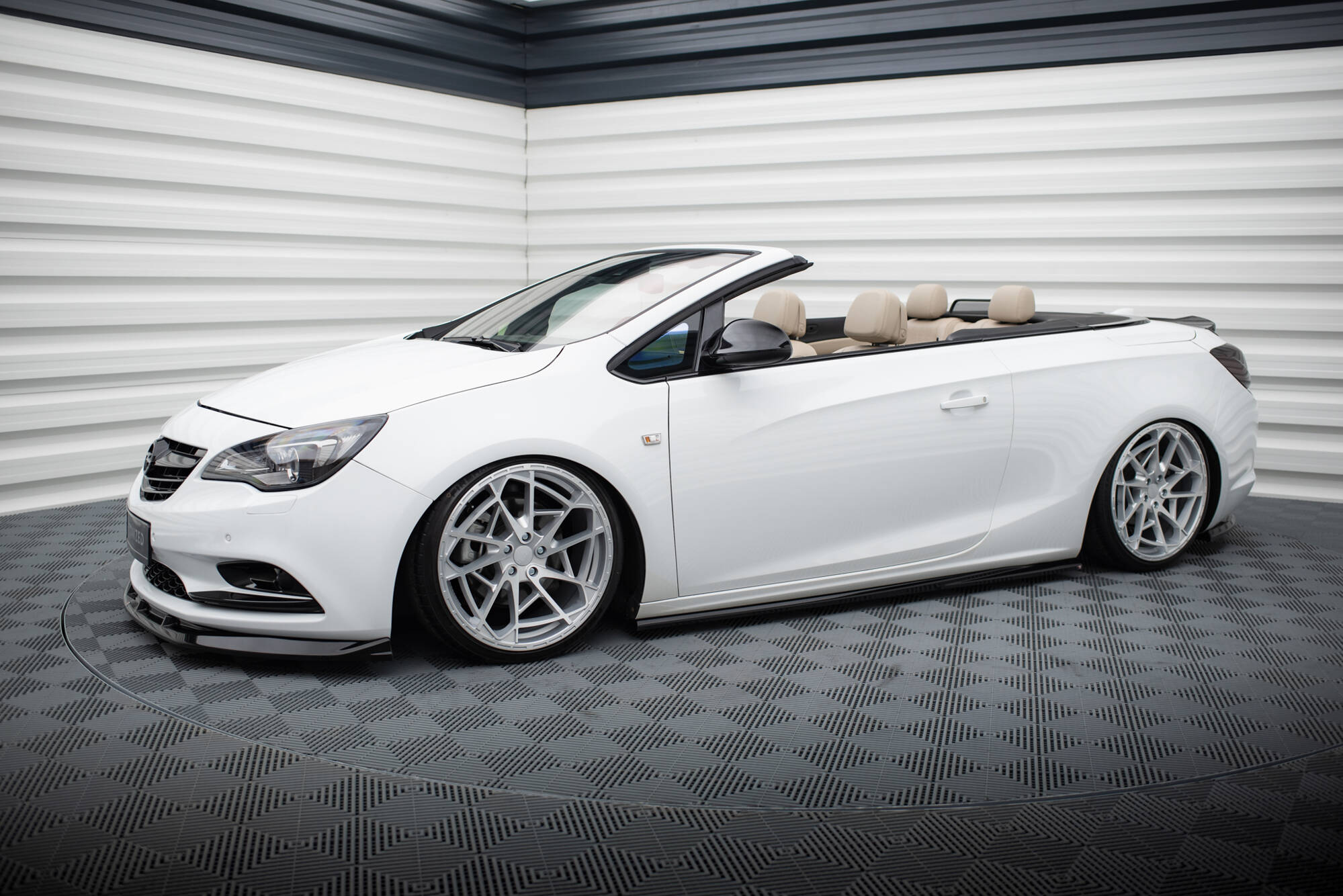 Maxton Design Street+ Seitenschweller Leisten passend für Opel Cascada schwarz Hochglanz