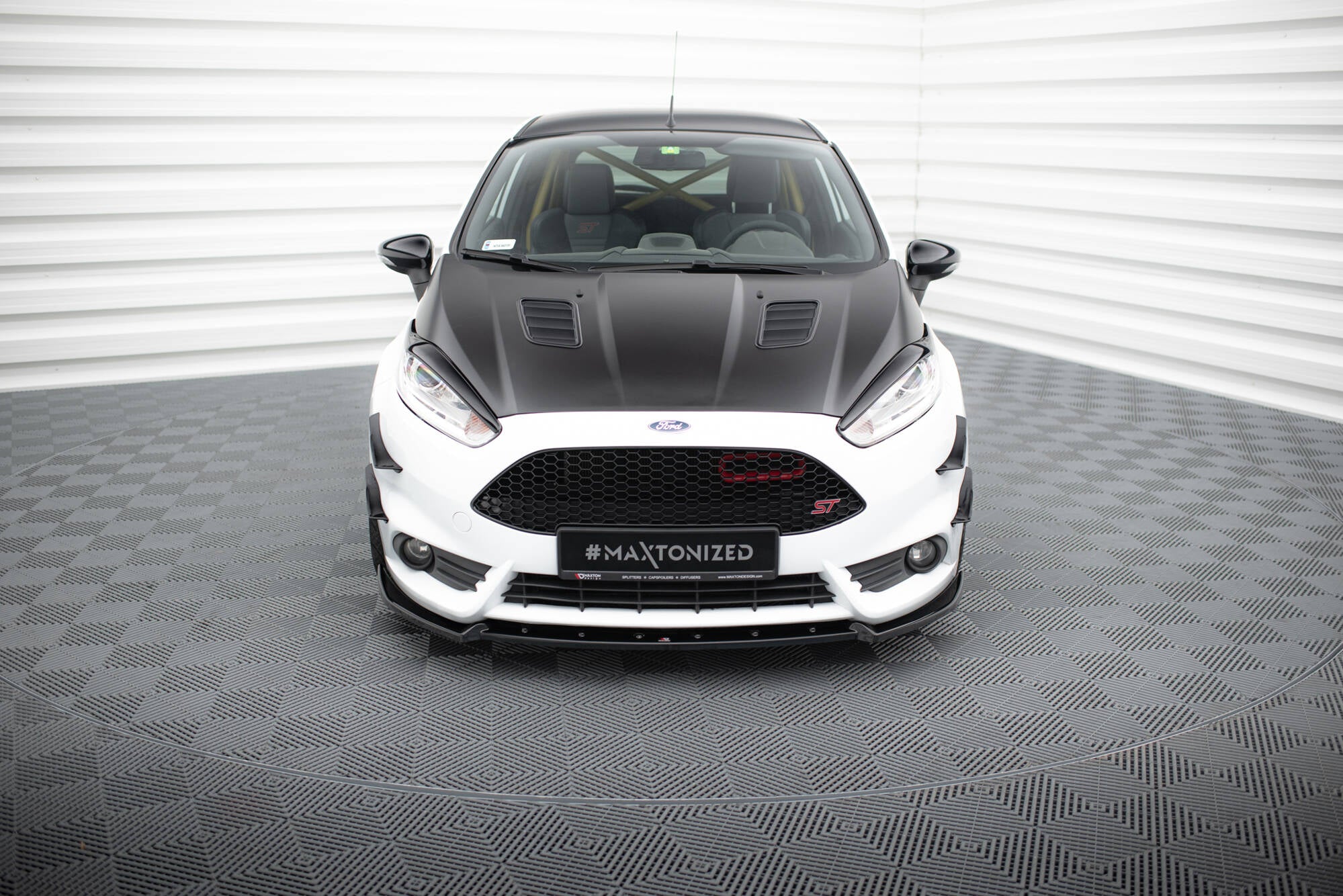 Maxton Design Street+ Spoilerlippe Front Ansatz V.4 passend für Ford Fiesta ST Mk7 Facelift schwarz Hochglanz