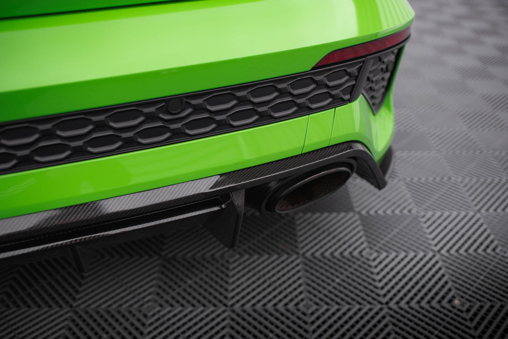 Maxton Design Prepreg Carbon Fiber Diffusor Heck Ansatz passend für Audi RS3 8Y