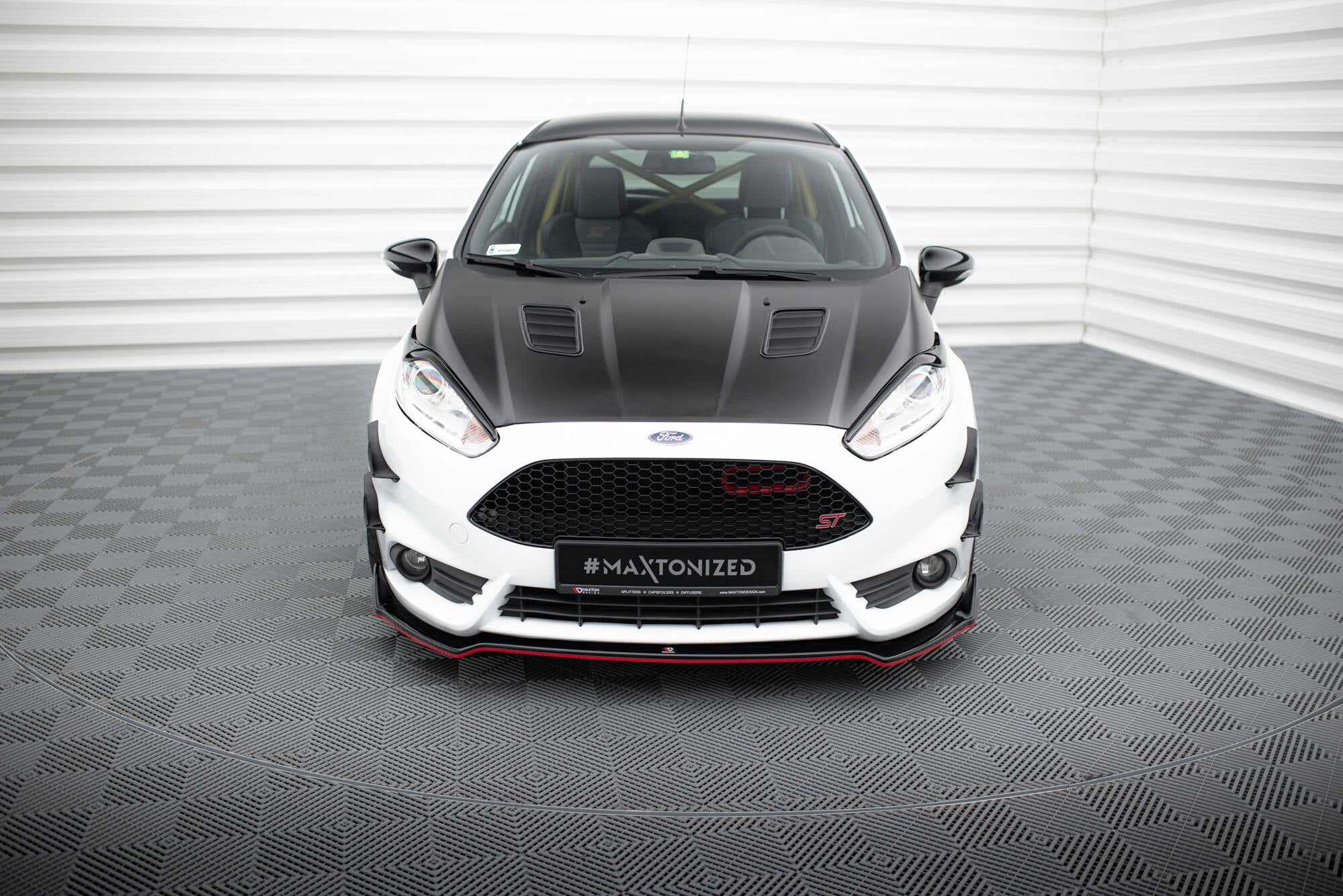 Maxton Design Street+ Spoilerlippe Front Ansatz V.5 passend für Ford Fiesta ST Mk7 Facelift schwarz Hochglanz