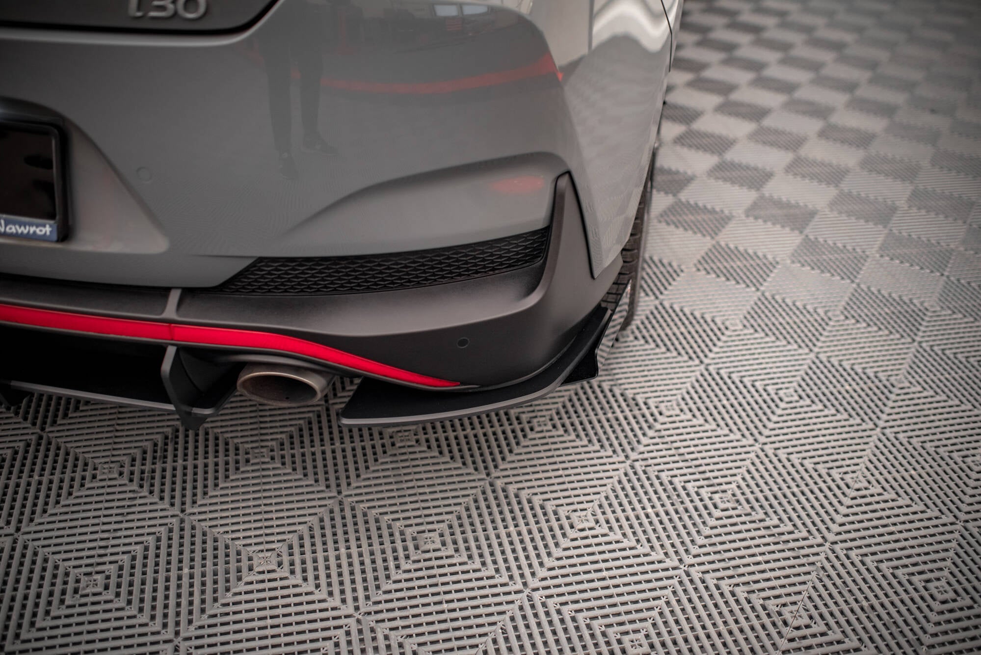 Maxton Design Hintere Seiten Flaps passend für Hyundai I30 Fastback N-Line Mk3 Facelift schwarz Hochglanz