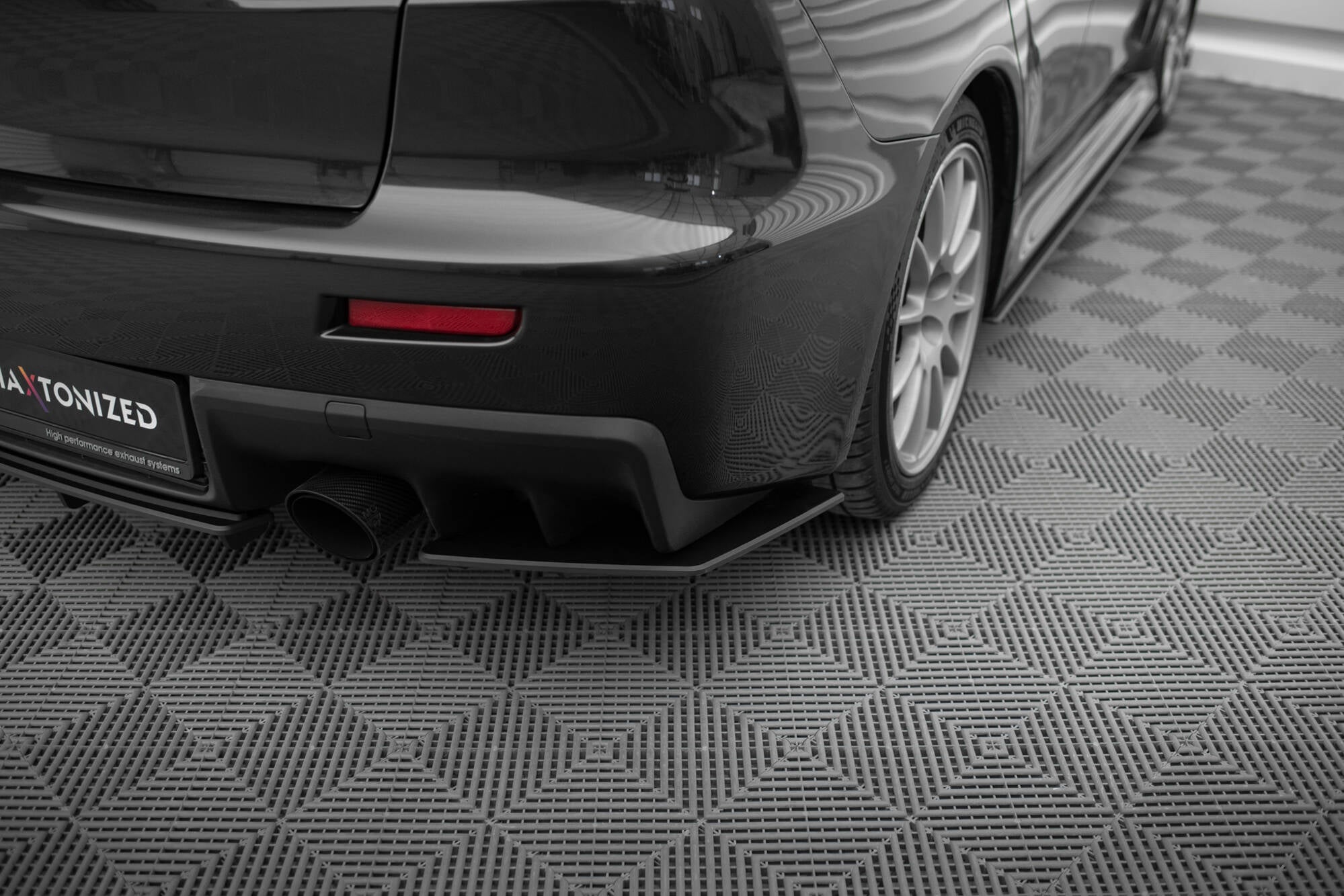 Maxton Design Street Pro Heck Ansatz Flaps Diffusor passend für Mitsubishi Lancer EVO X