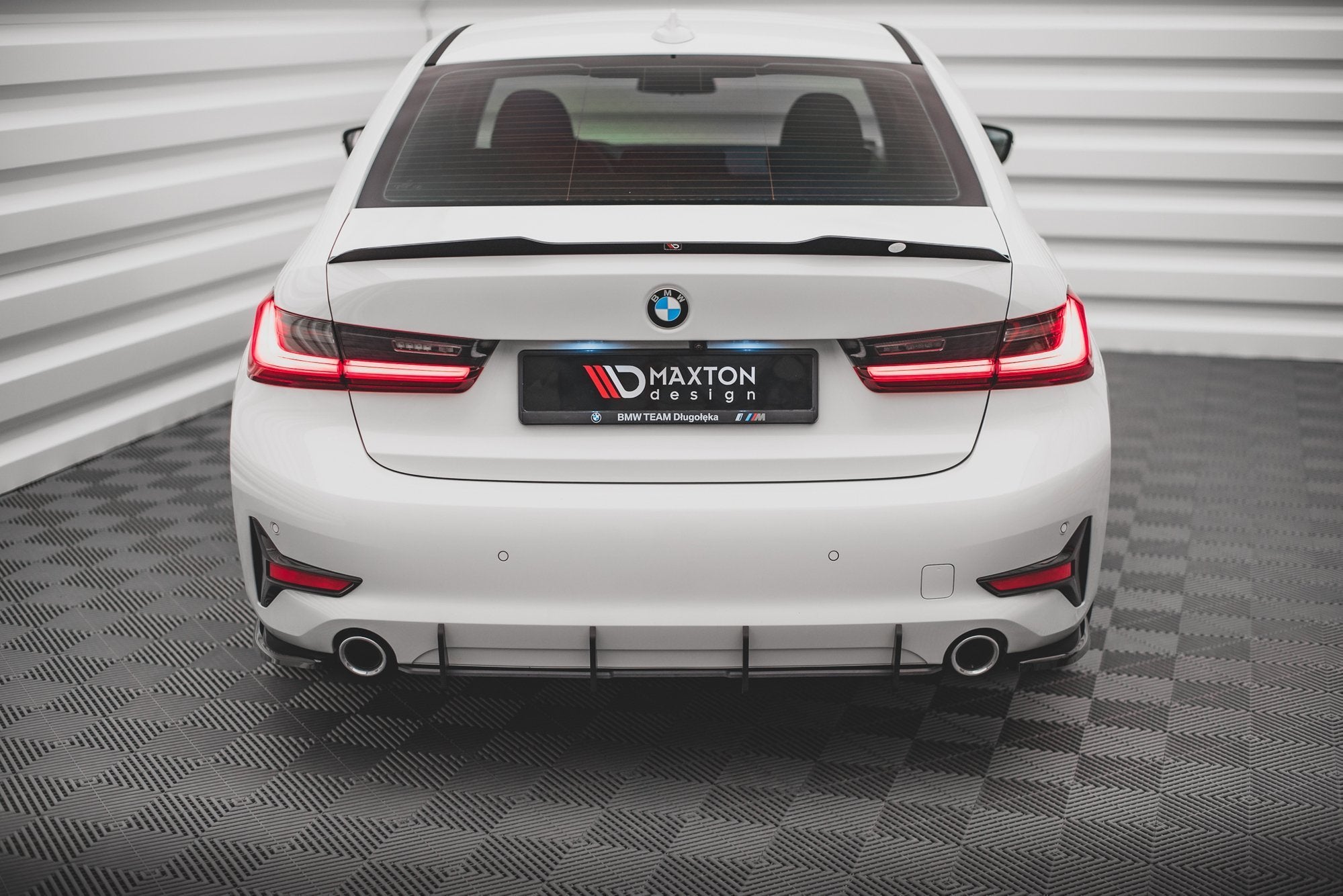 Maxton Design Street Pro Heckschürze passend für BMW 3er Limousine G20