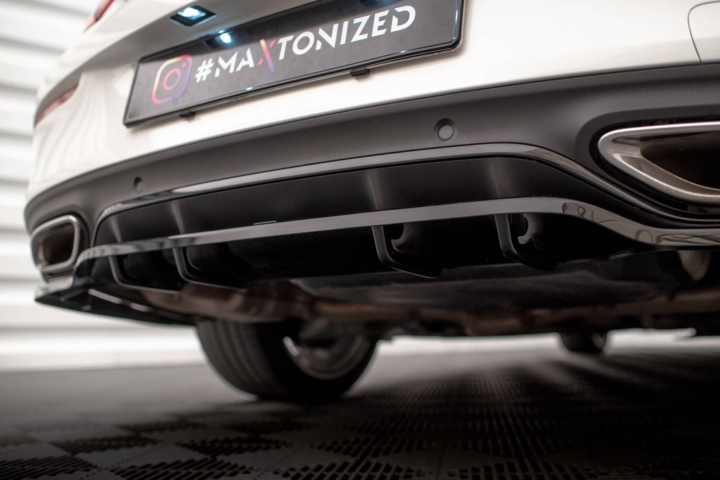 Maxton Design Street+ Mittlerer Diffusor RACE passend für Mercedes-Benz C Coupe AMG-Line C205 Facelift schwarz Hochglanz