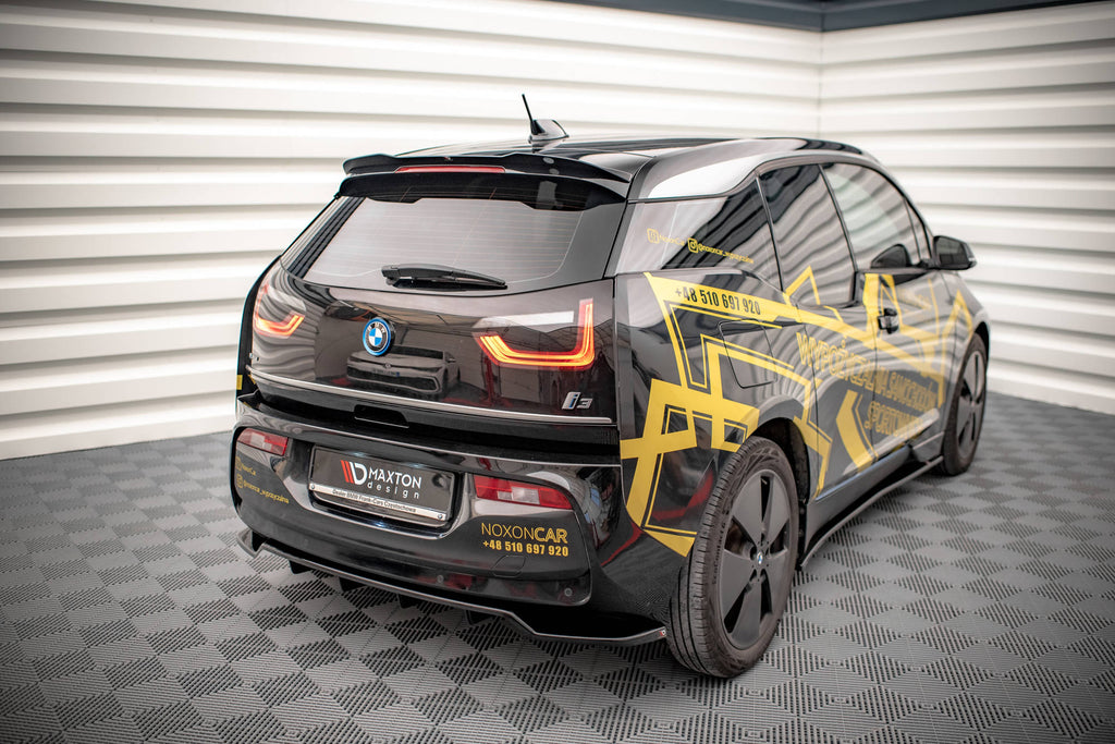 Maxton Design Street+ Mittlerer Diffusor RACE passend für BMW i3 S Mk1 Facelift schwarz Hochglanz