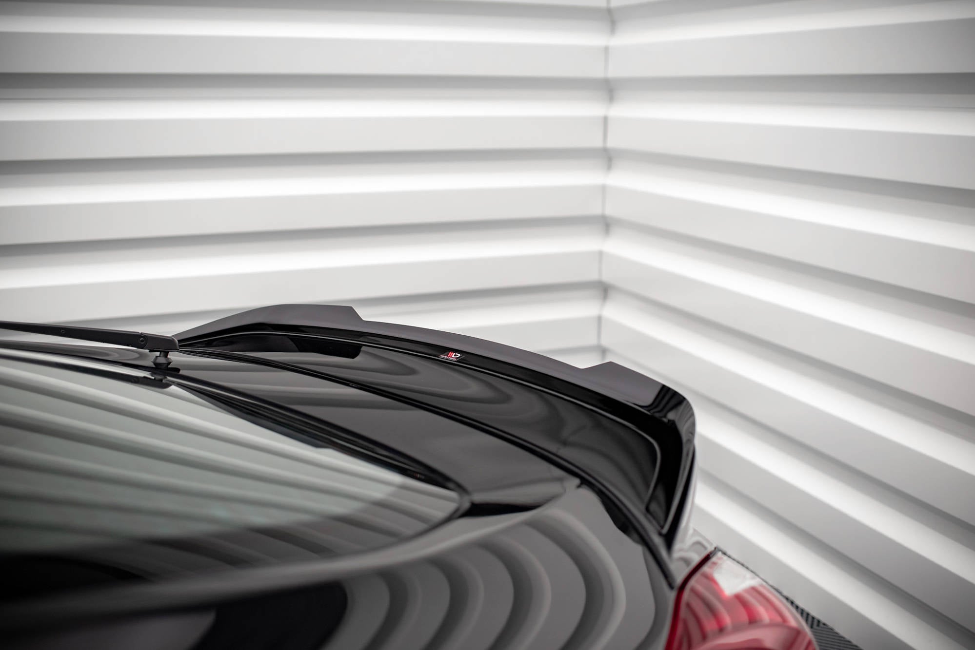 Maxton Design Spoiler CAP passend für Nissan 370Z Nismo Facelift schwarz Hochglanz