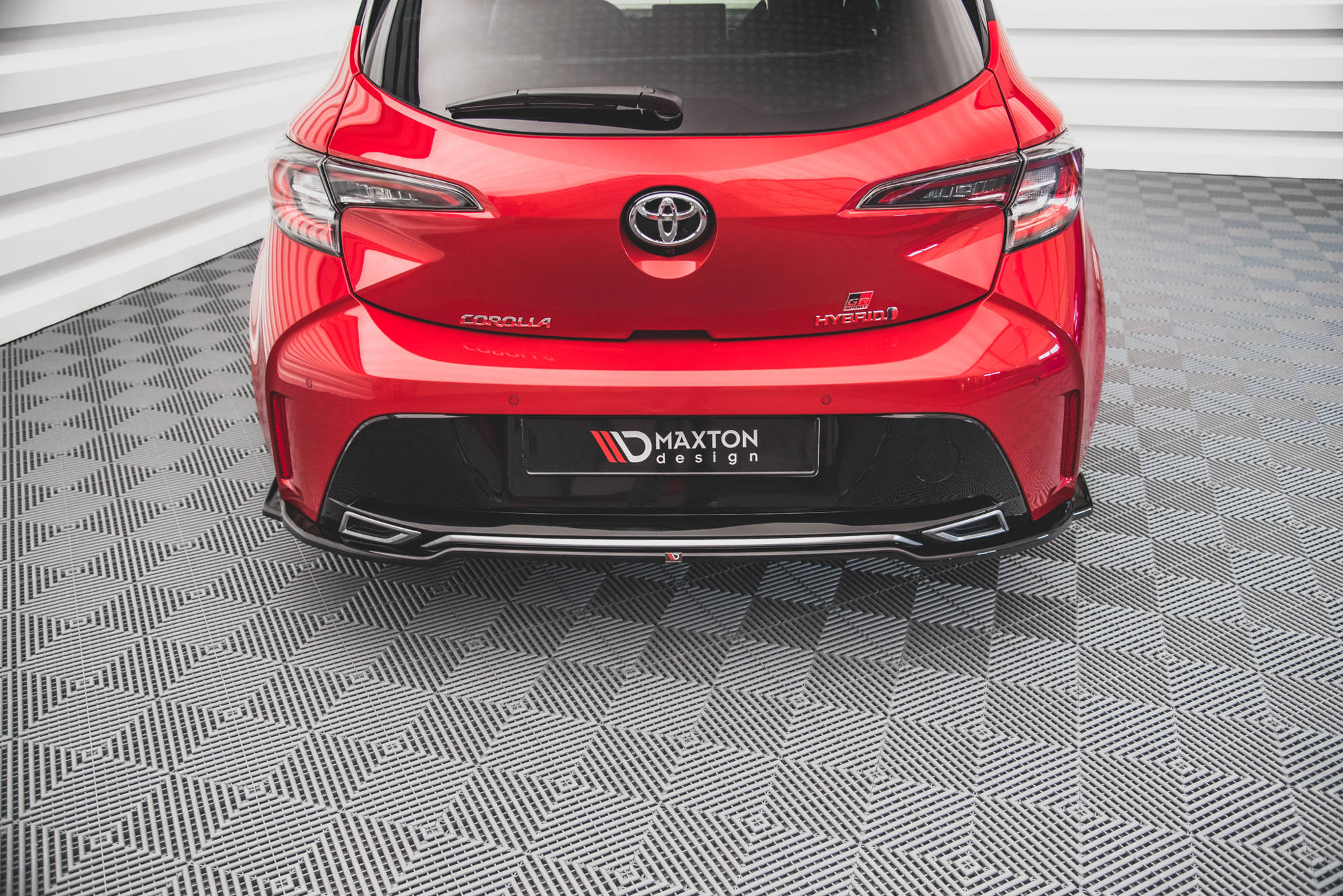 Maxton Design Heckansatz Toyota Corolla GR Sport Hatchback XII schwarz Hochglanz für Toyota Corolla XII [2019- 2023]
