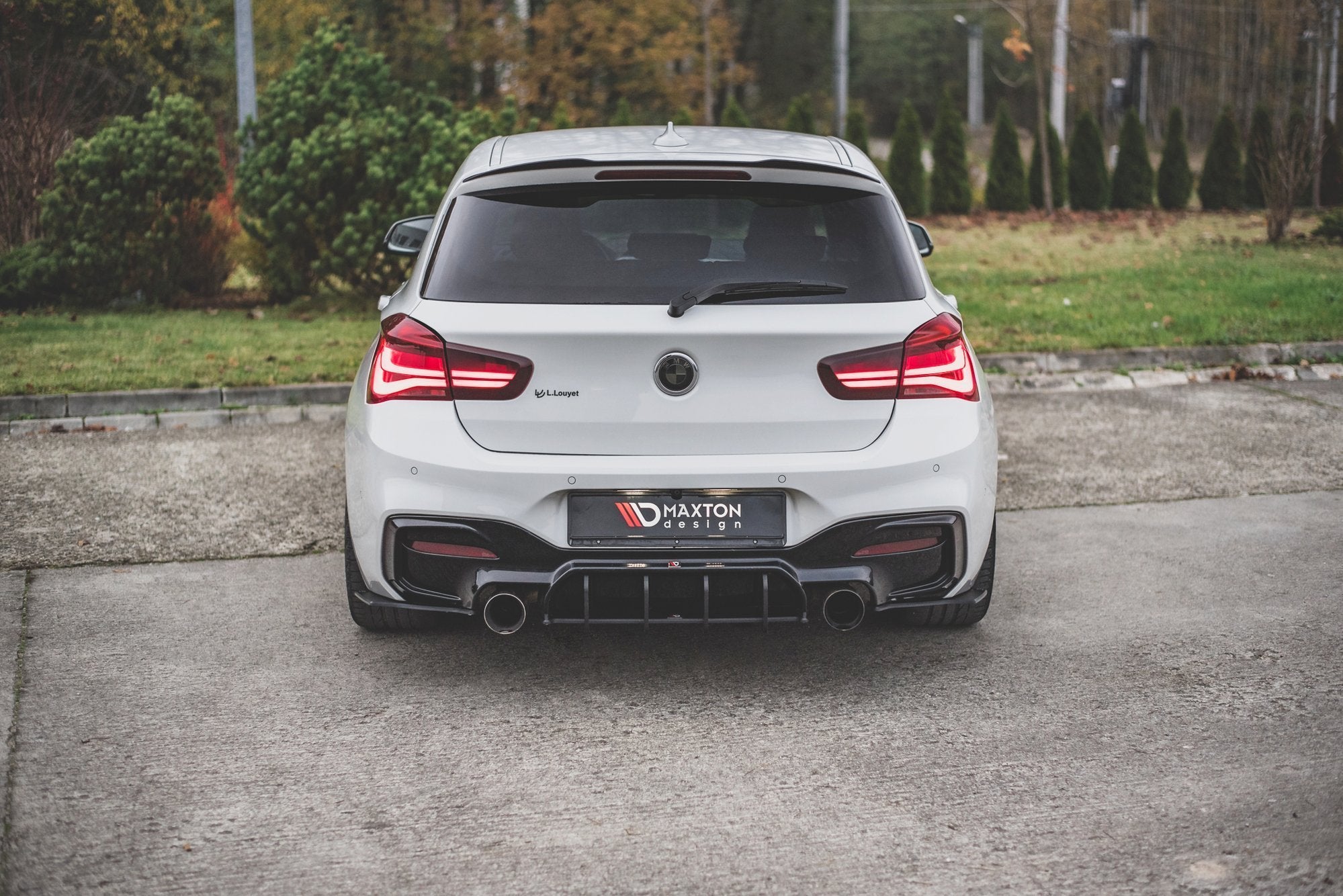 Maxton Design Street Pro Heck Ansatz Flaps Diffusor V.3 passend für BMW 1er F20 M140i