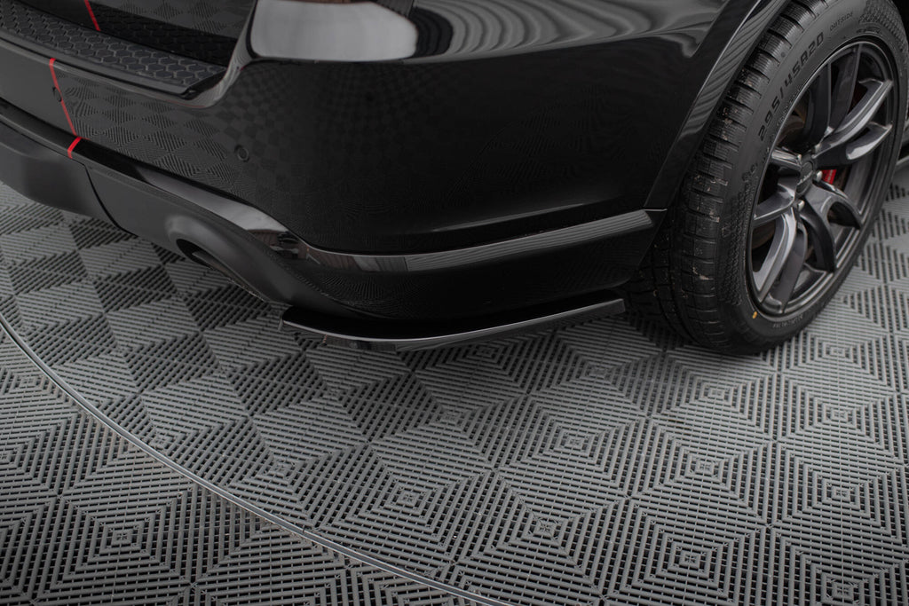 Maxton Design Heck Ansatz Flaps Diffusor passend für Dodge Durango SRT Mk3 schwarz Hochglanz