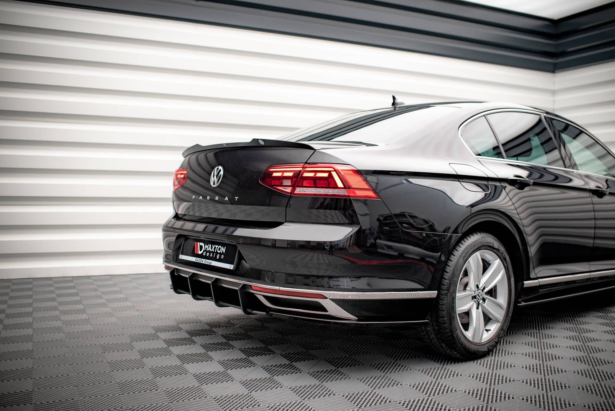 Maxton Design Street Pro Heckschürze passend für Volkwagen Passat B8 Facelift