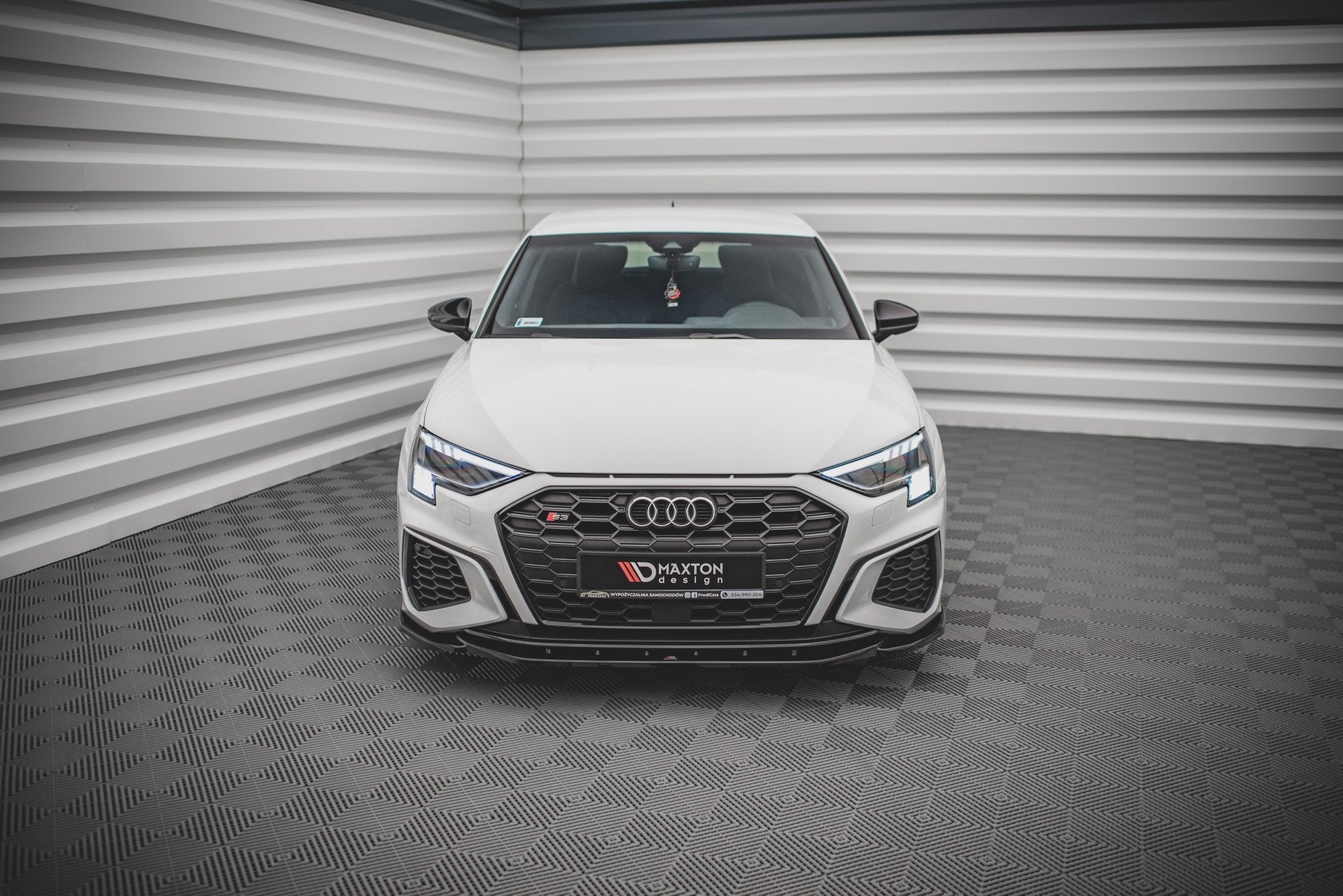 Maxton Design Street+ Spoilerlippe Front Ansatz V.4 passend für Audi S3 / A3 S-Line 8Y schwarz Hochglanz