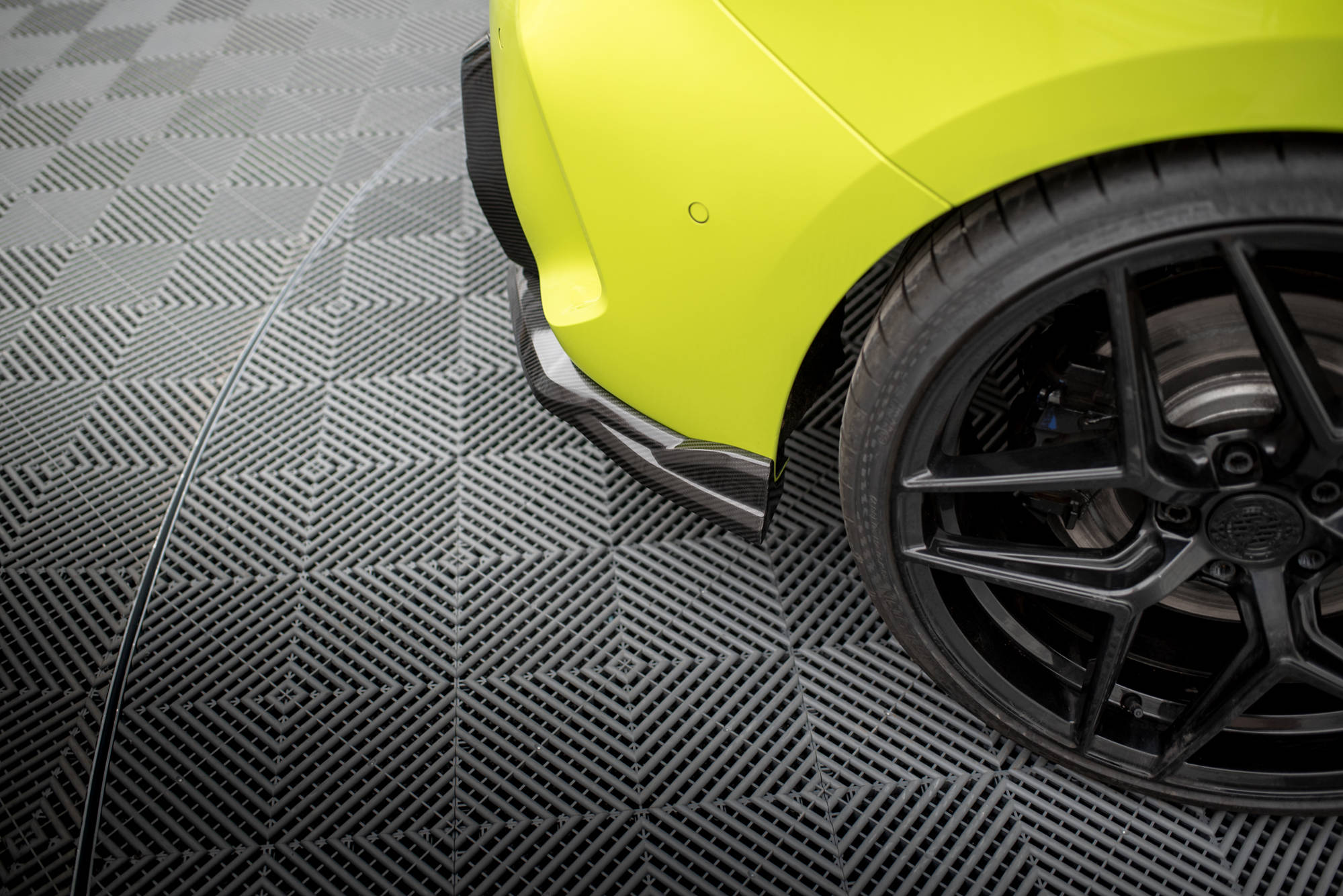 Maxton Design Prepreg Carbon Fiber Heck Ansatz Flaps Diffusor passend für BMW 1er M-Paket / M135i / 128ti F40